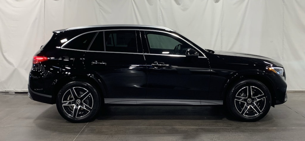 New 2026 Mercedes-Benz GLC 300 SUV