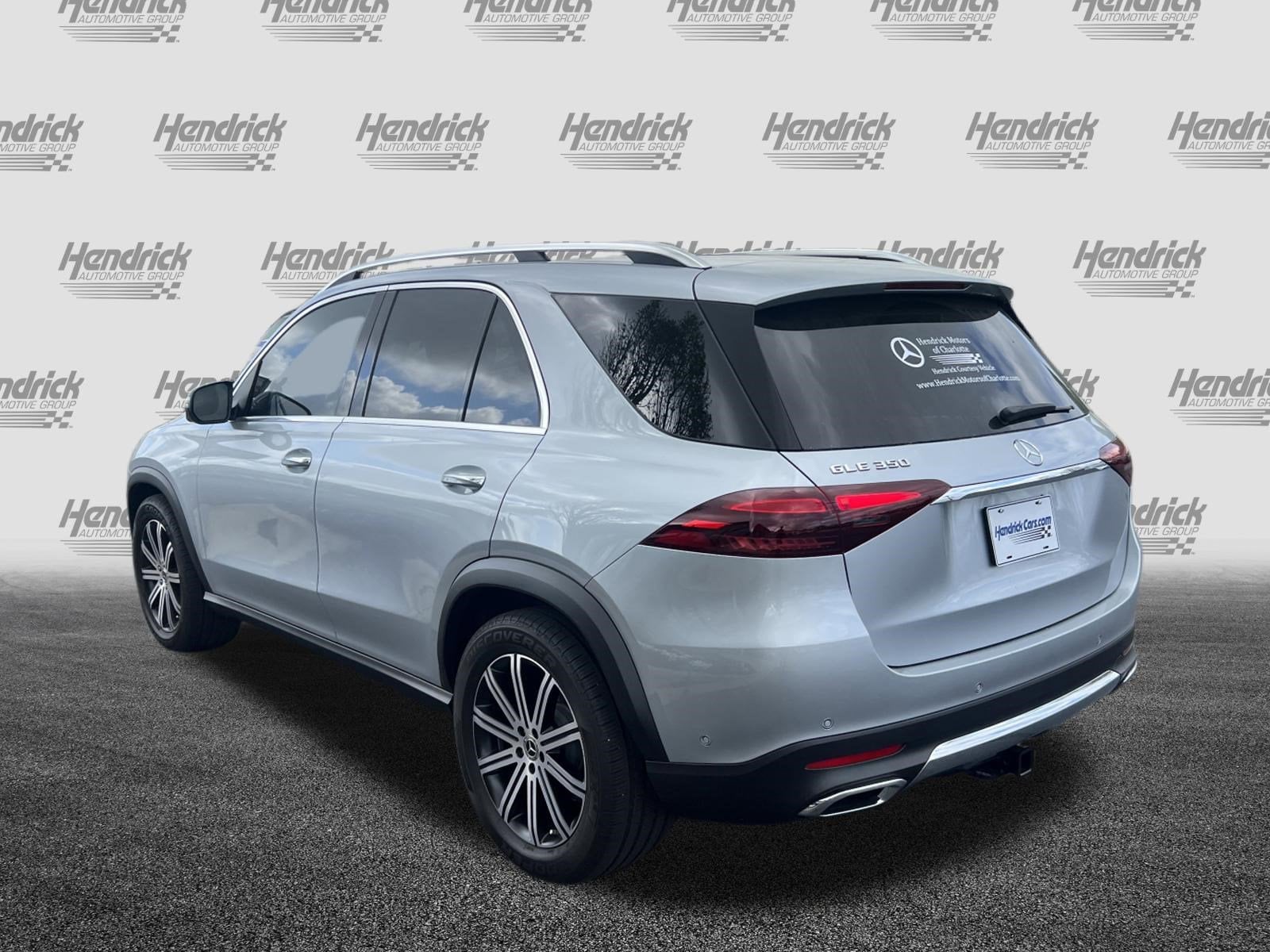 2025 Mercedes-Benz GLE 350 photo 3