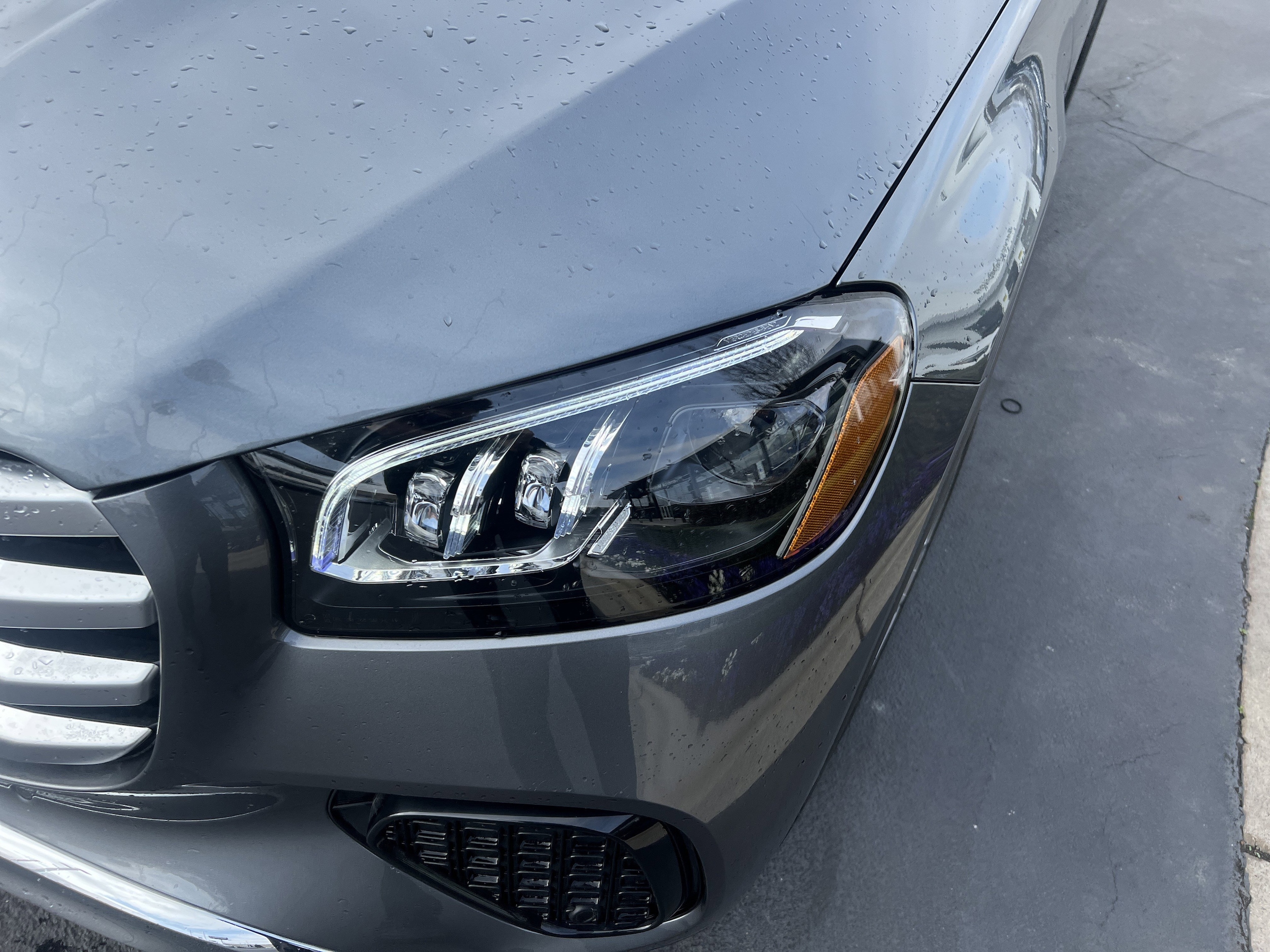 2024 Mercedes-Benz GLS 450 photo 5