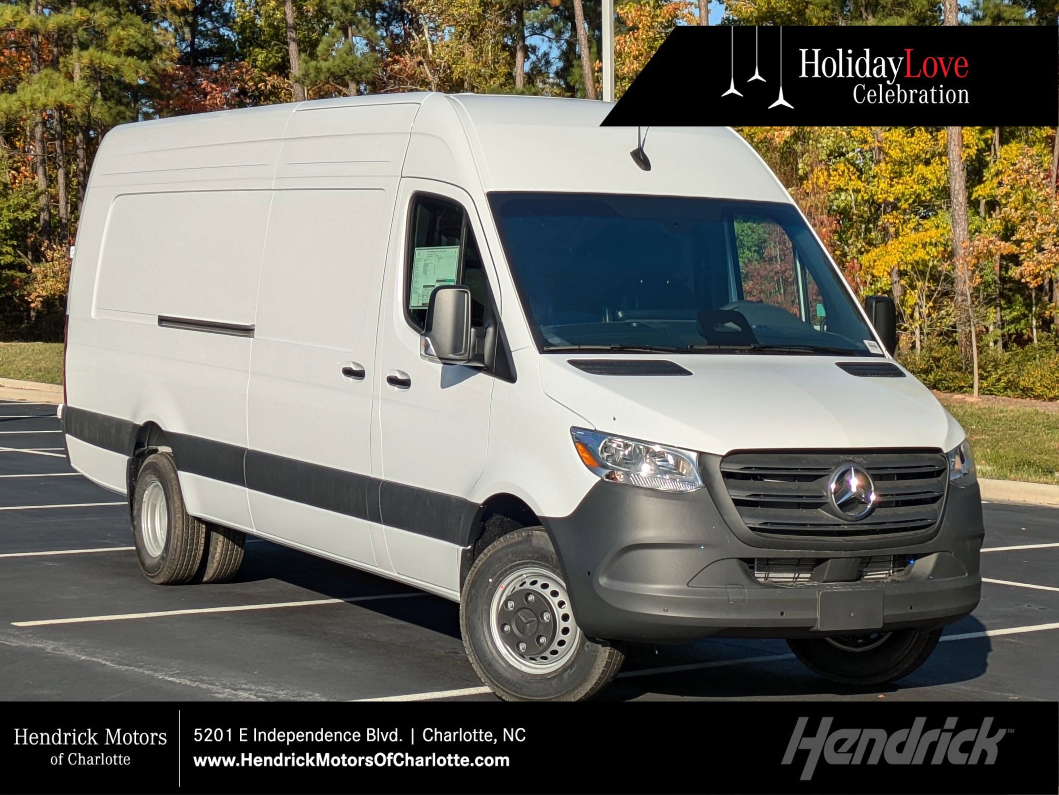 2025 Mercedes-Benz Sprinter Cargo Van Base's photo