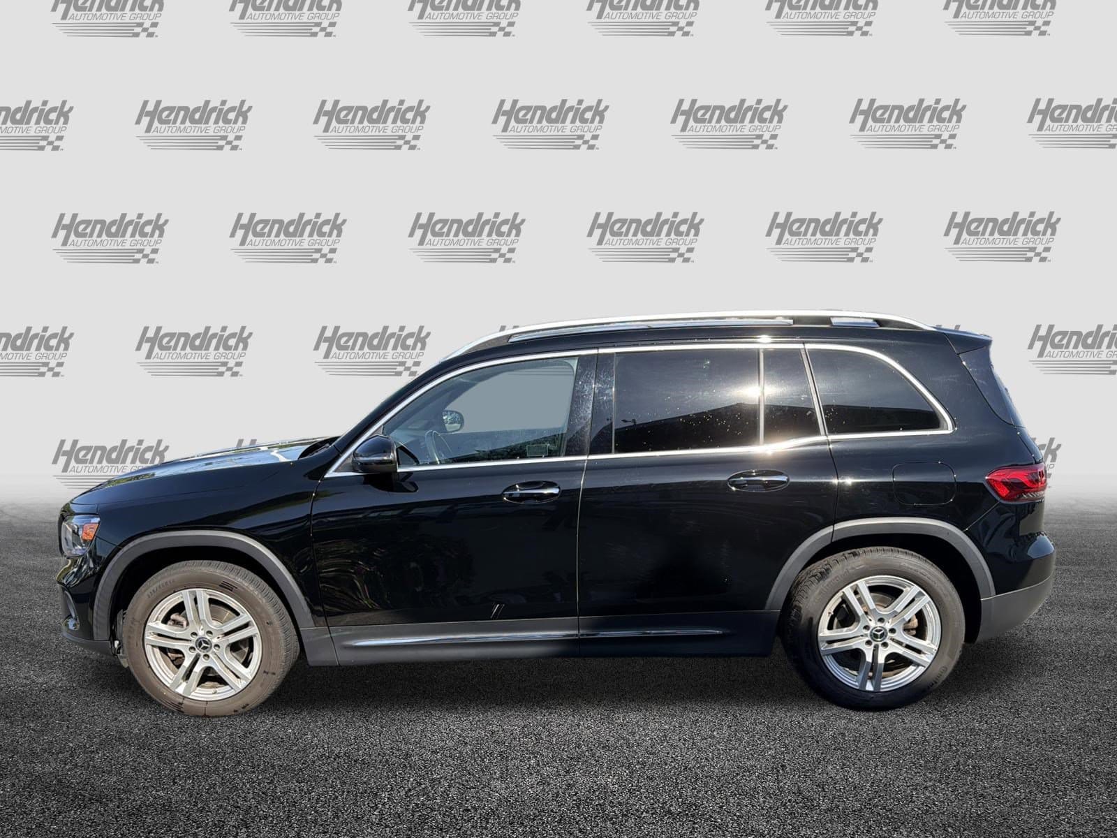 2022 Mercedes-Benz GLB 250 photo 6