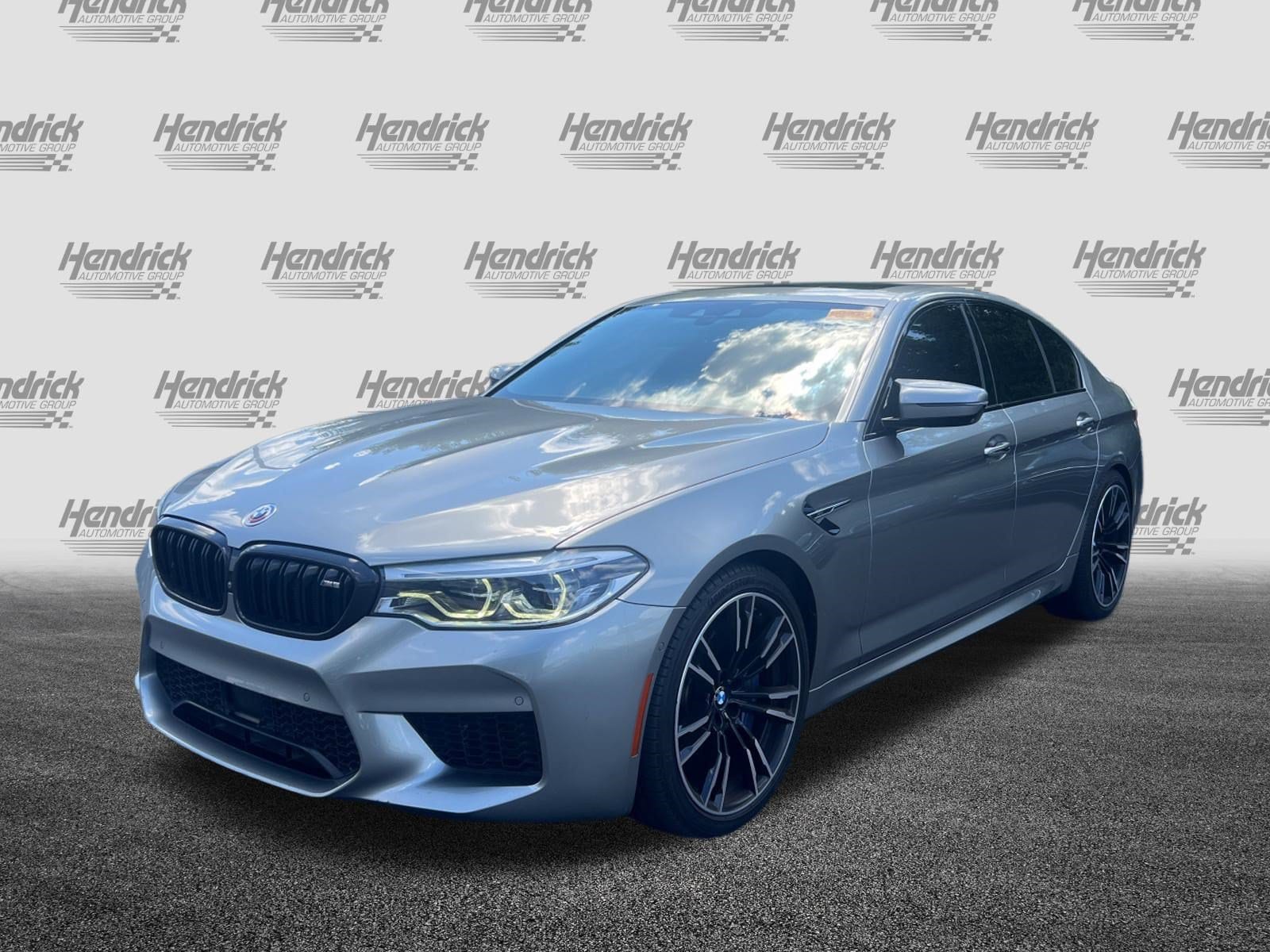 BMW M5 Sedan