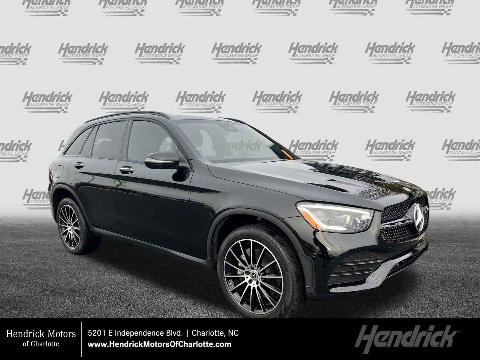 2022 Mercedes-Benz GLC GLC300's photo