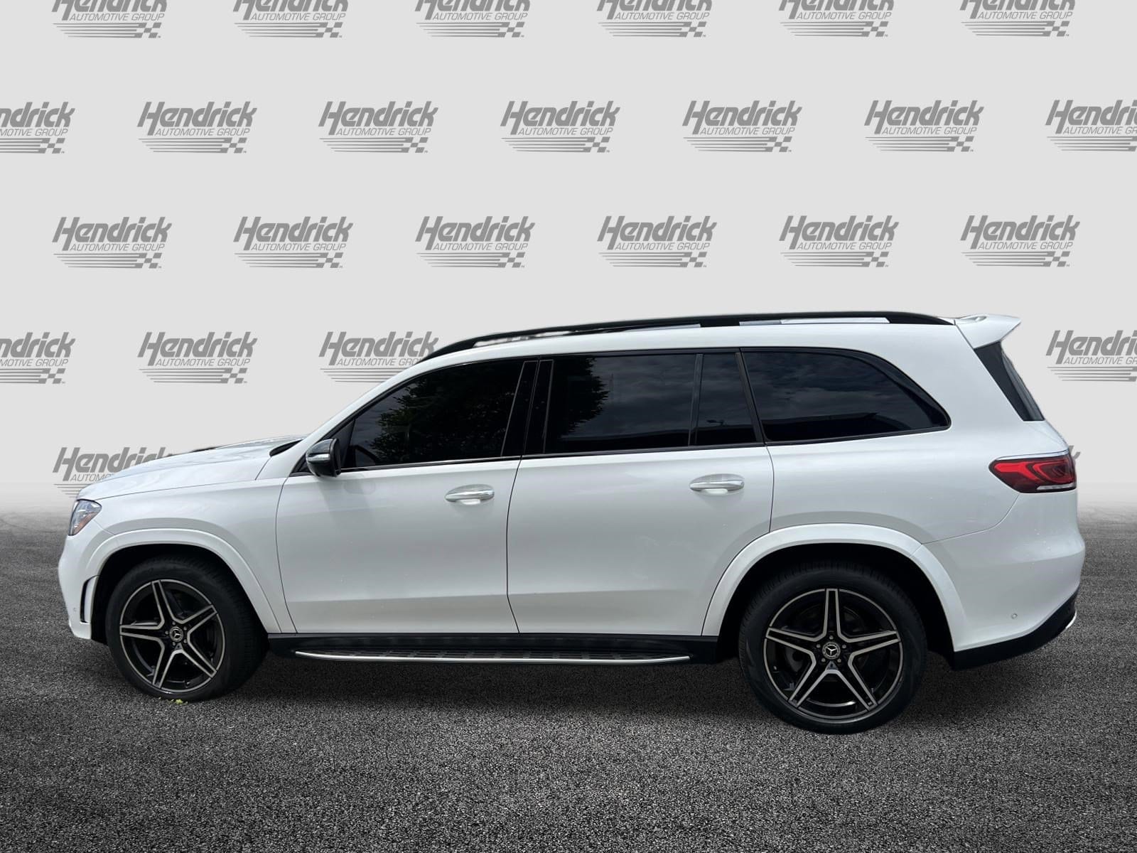 2023 Mercedes-Benz GLS 450 photo 5