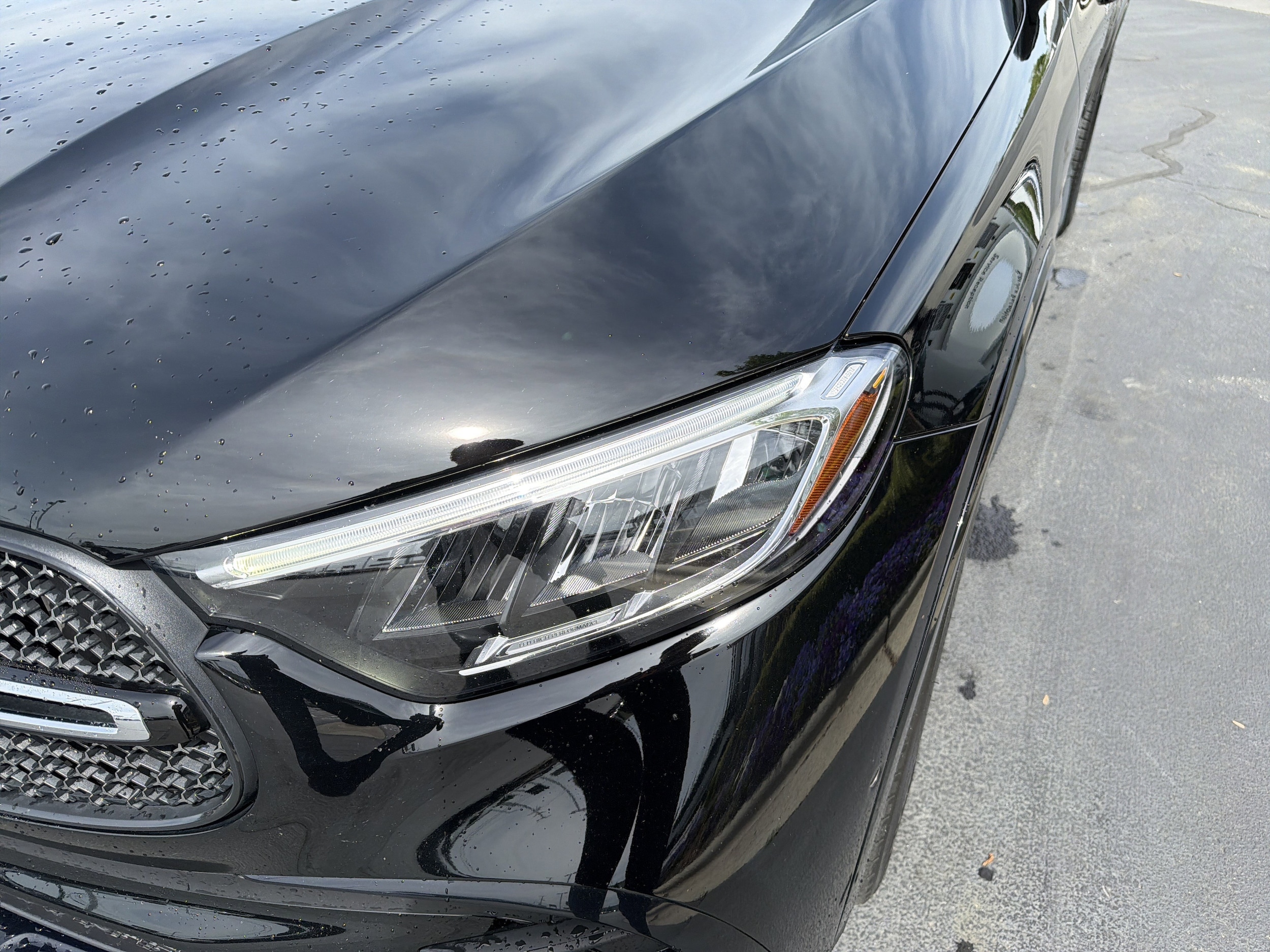 2023 Mercedes-Benz GLC 300 photo 5