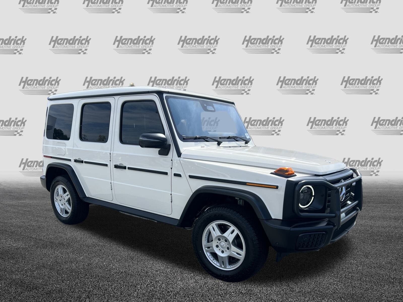 2025 Mercedes Benz G 550 photo 2