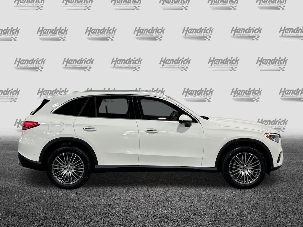 New 2027 Mercedes-Benz GLC 300 SUV