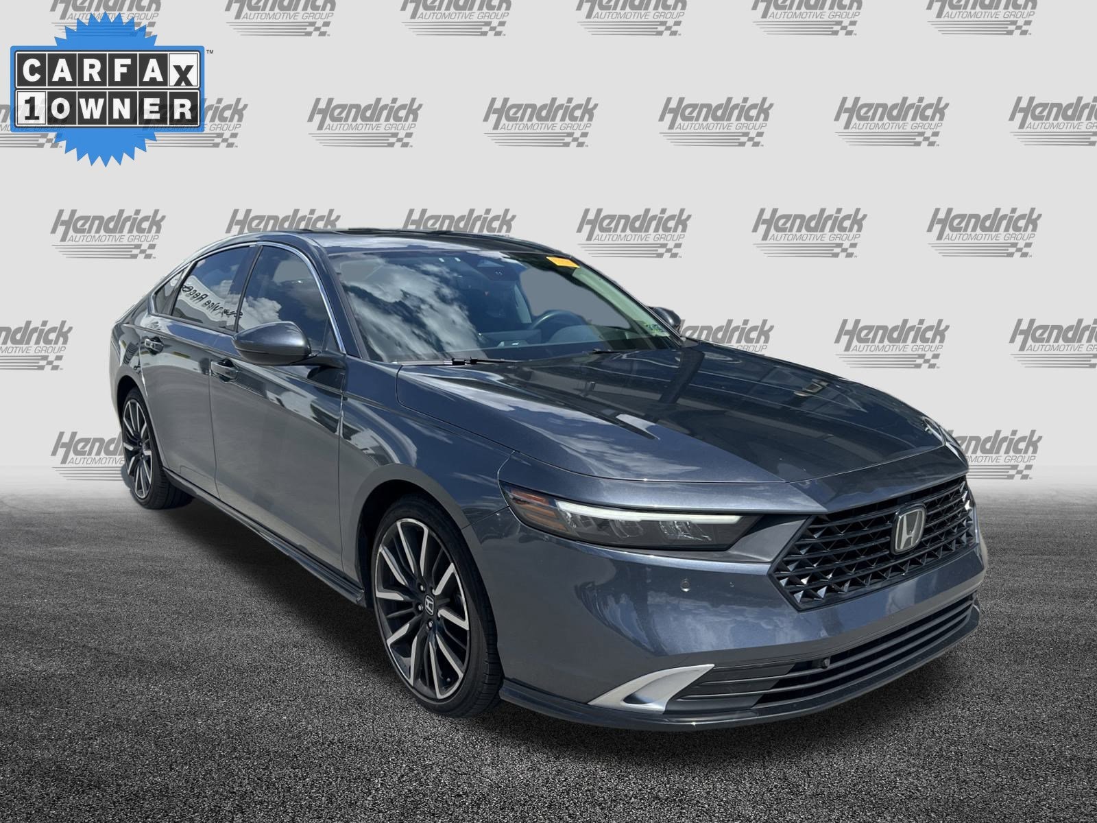 Used 2024 Honda Accord Hybrid Touring with VIN 1HGCY2F87RA032113 for sale in Northfield, Minnesota