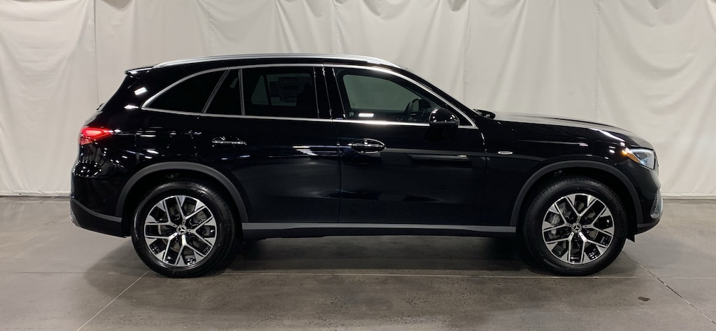 New 2025 Mercedes-Benz GLC 350e SUV