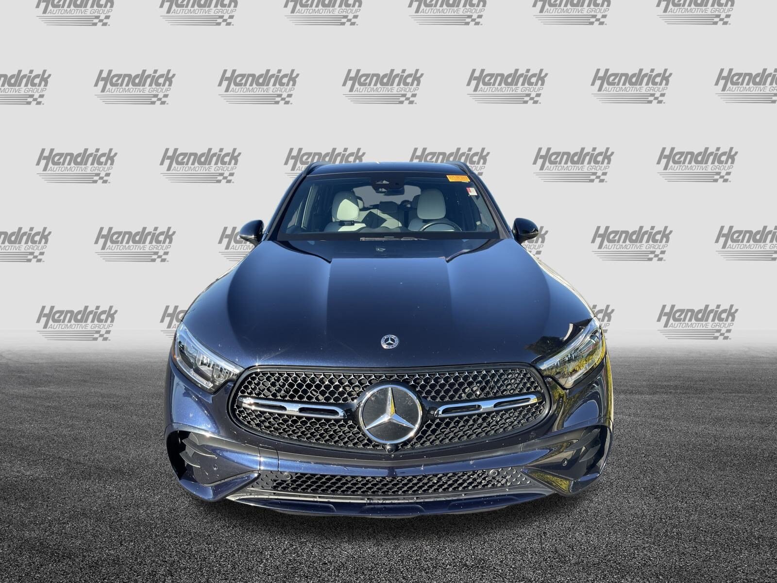 2023 Mercedes Benz GLC 300 4MATIC photo 3