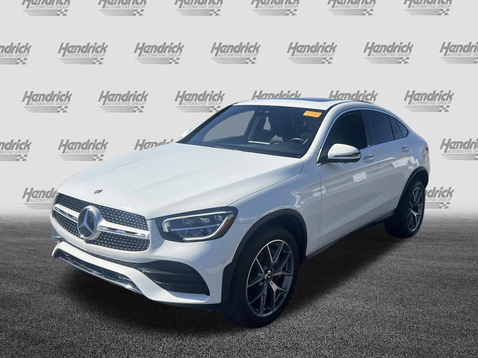 2023 Mercedes-Benz GLC 300 photo 4