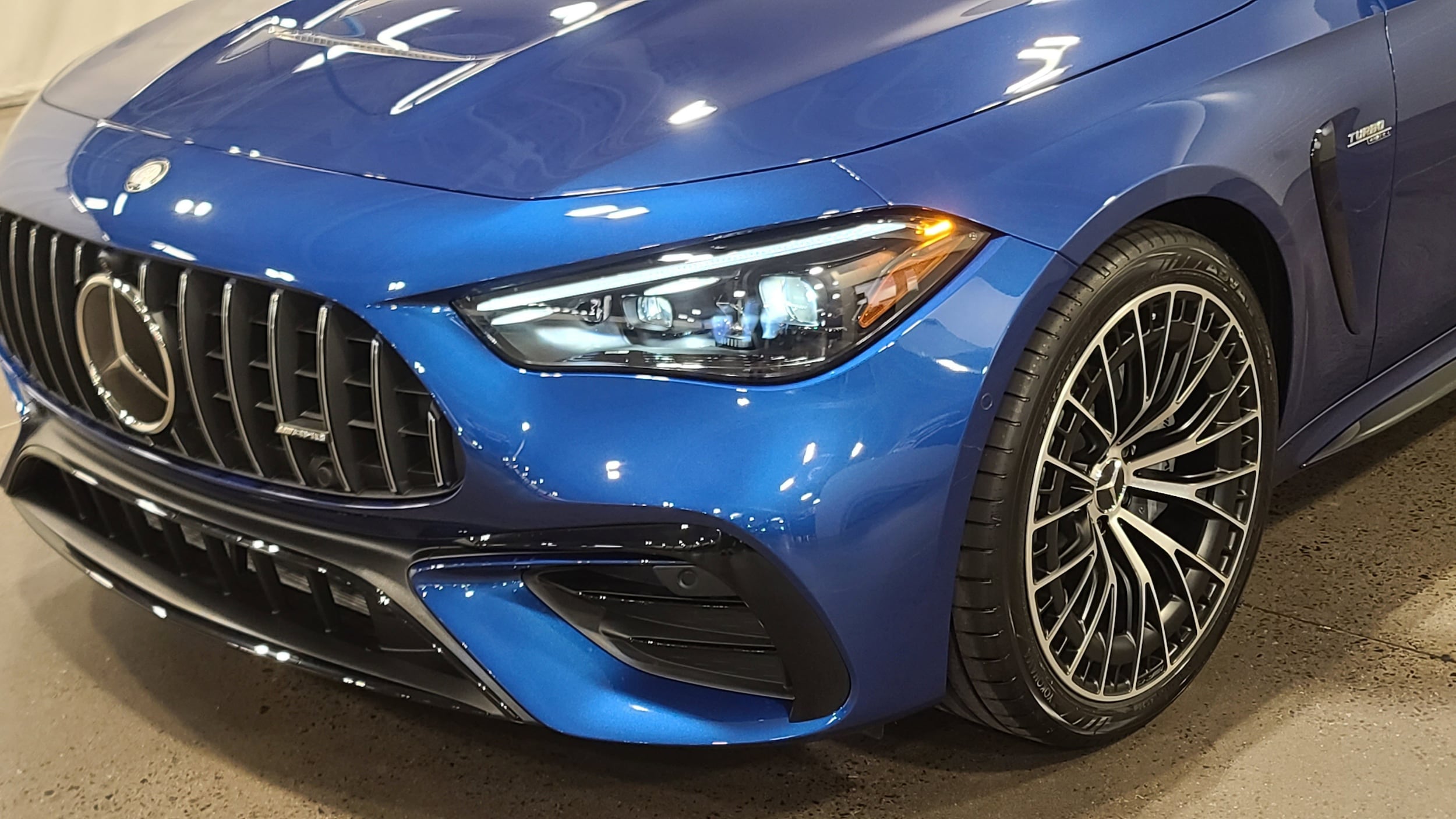 2026 Mercedes-Benz CLE AMG CLE 53 photo 3