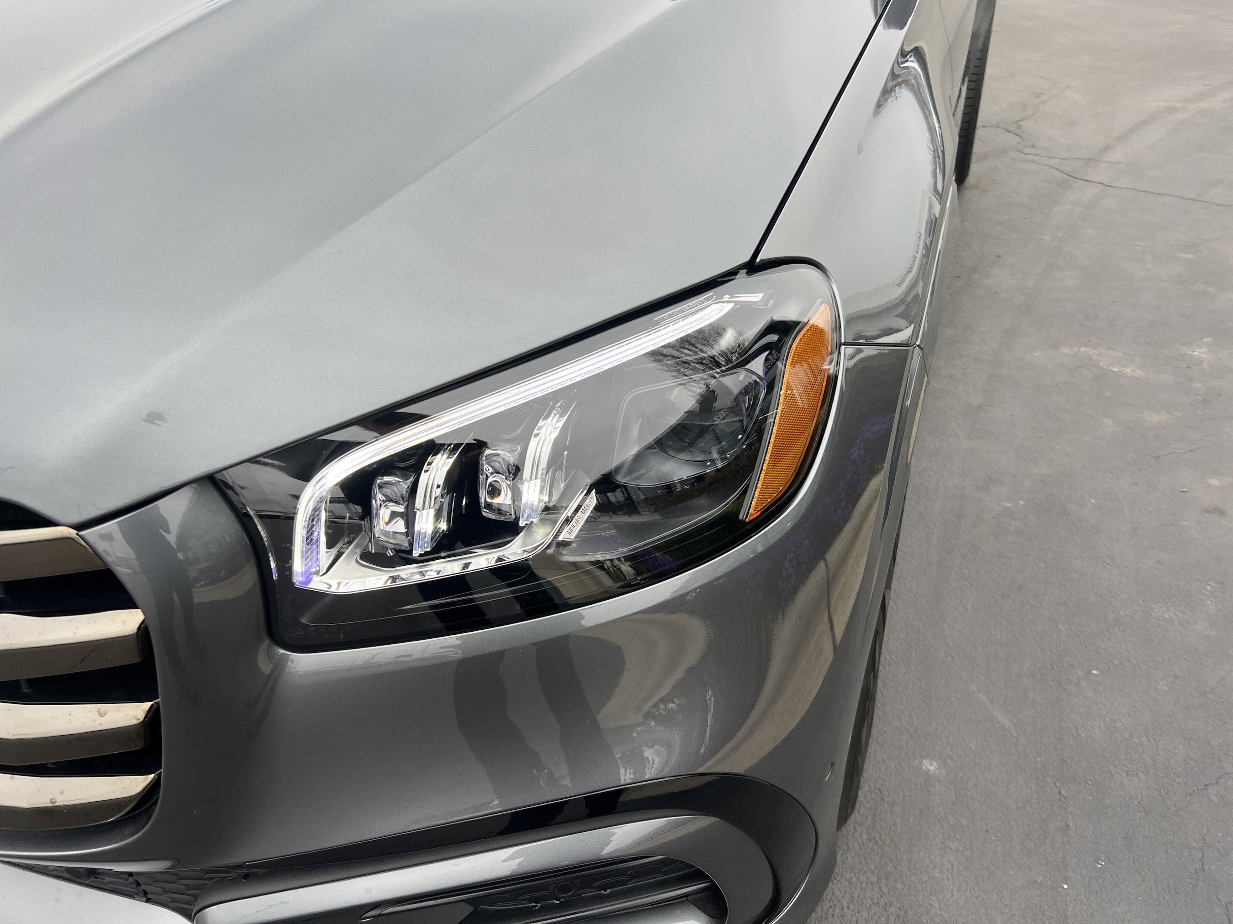 2026 Mercedes-Benz GLS GLS 580 photo 5