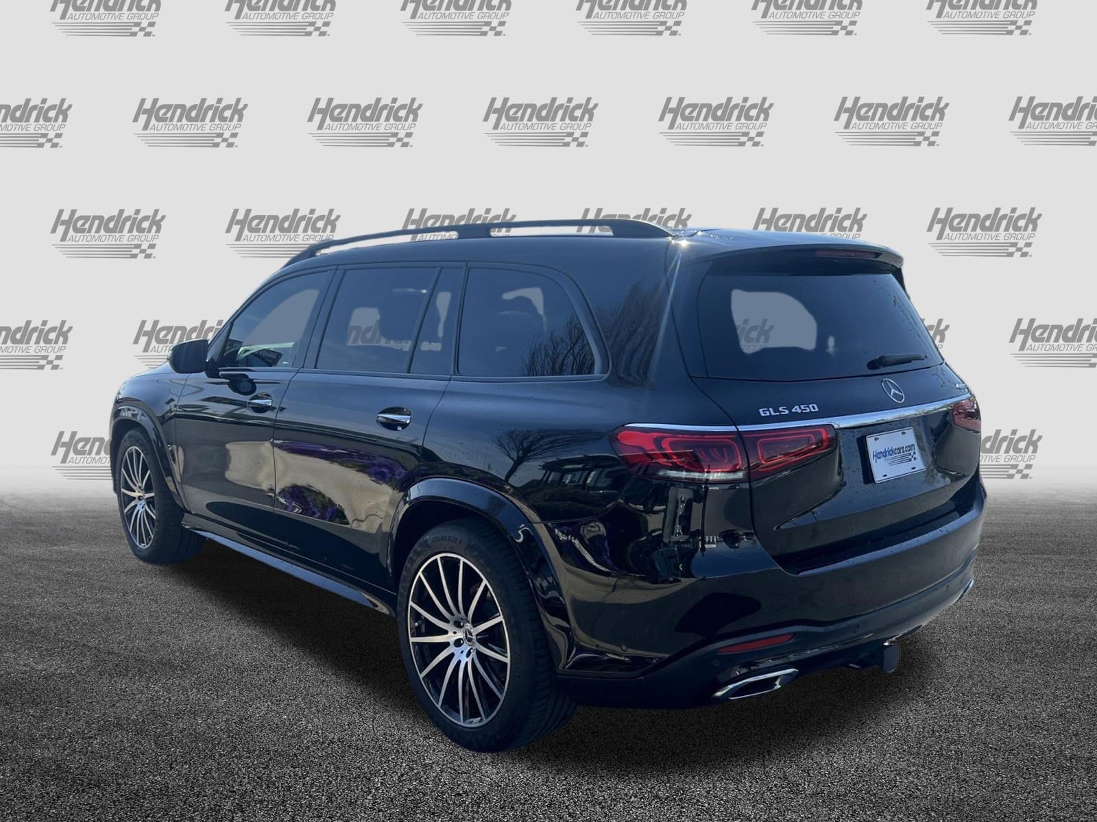 2022 Mercedes-Benz GLS 450 photo 3