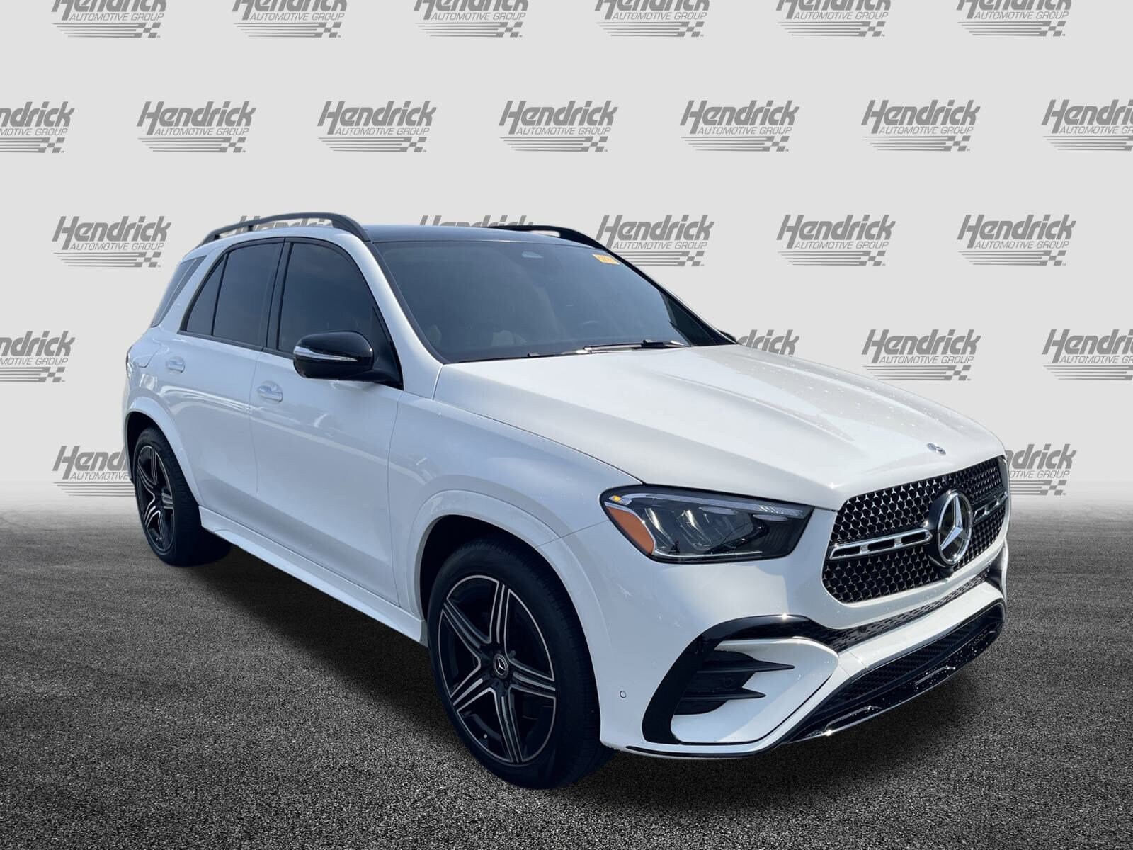 2025 Mercedes Benz GLE 350 4MATIC photo 2