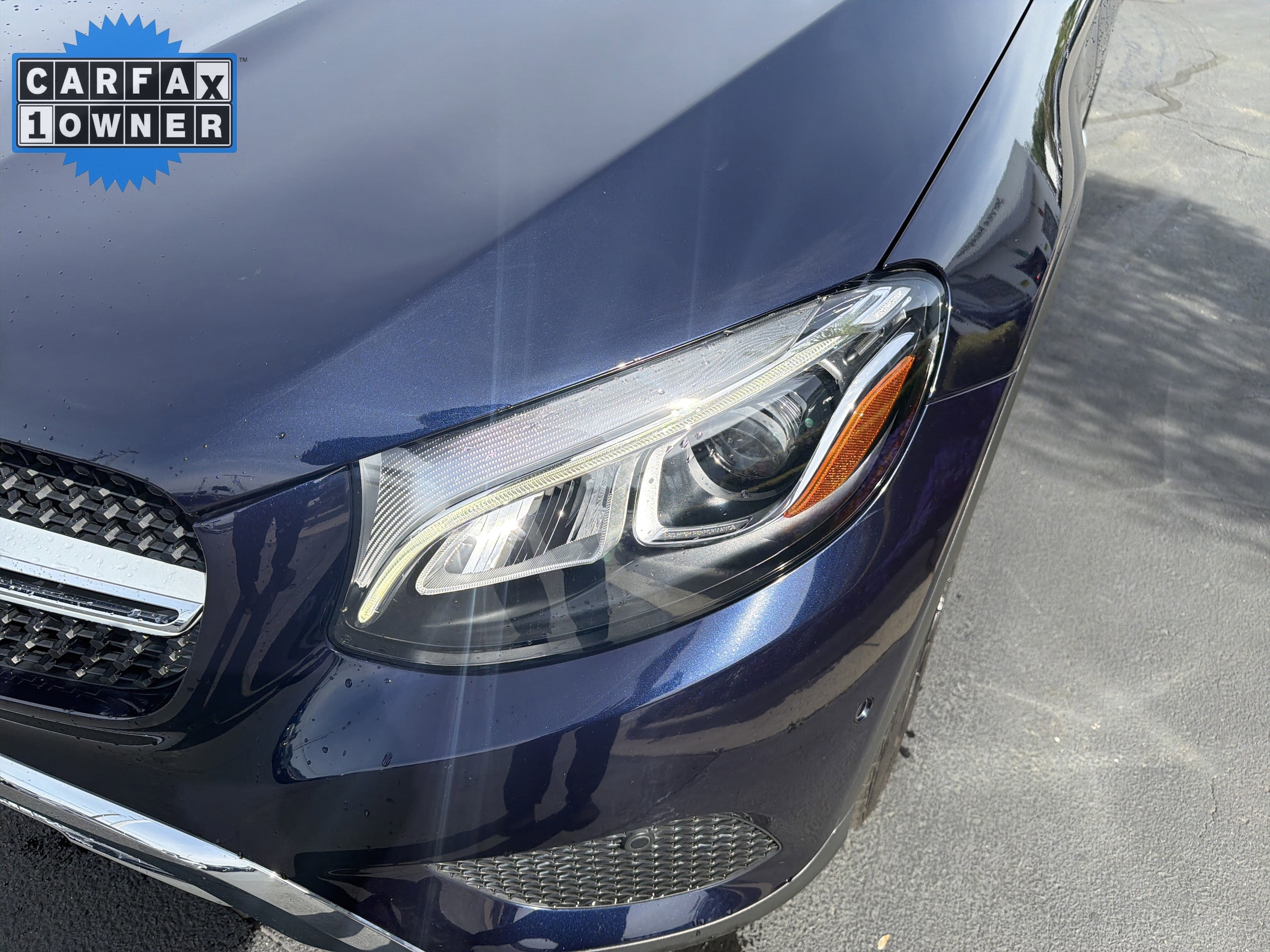 2019 Mercedes-Benz GLC 300 photo 5