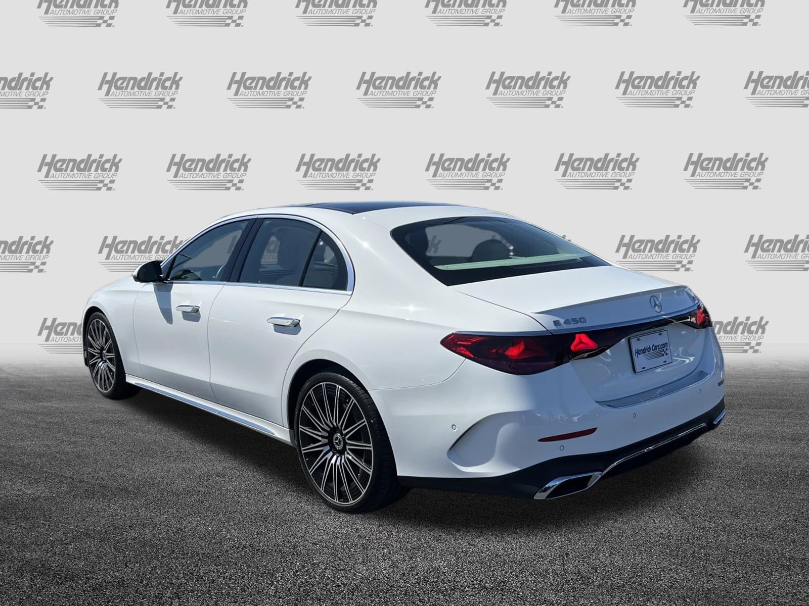 2024 Mercedes-Benz E-Class E 450 photo 3