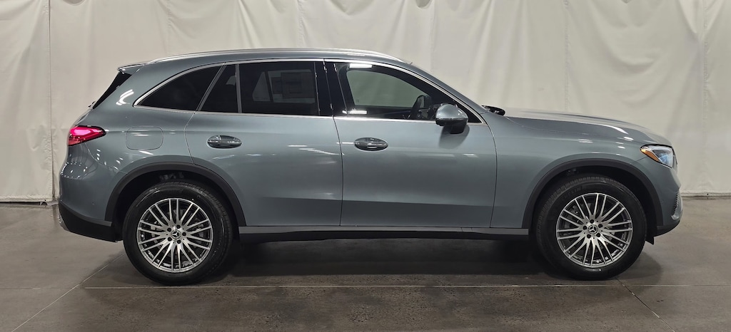New 2026 Mercedes-Benz GLC 300 SUV