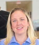 Staff member Stacey Moore from ID_22288e528bfa
