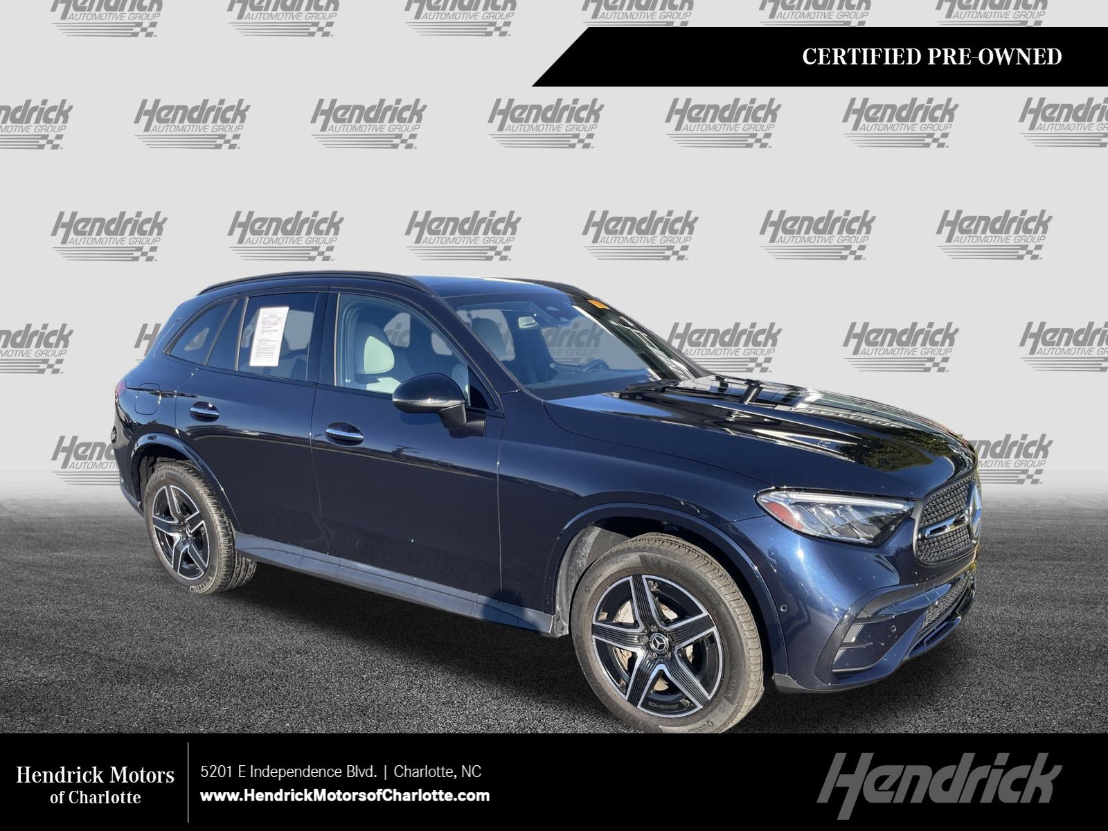 2023 Mercedes-Benz GLC GLC 300's photo