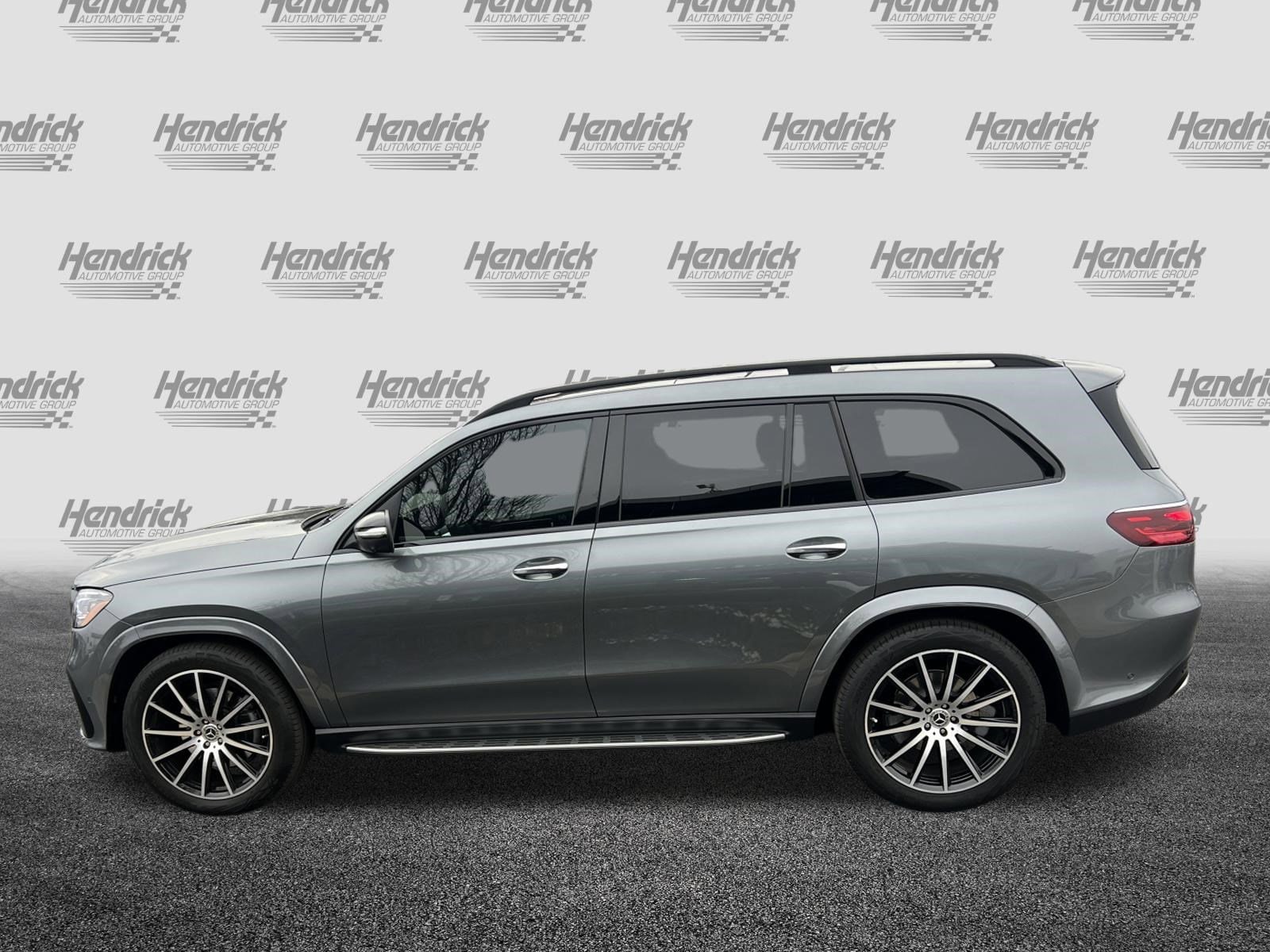 2026 Mercedes-Benz GLS GLS 580 photo 6