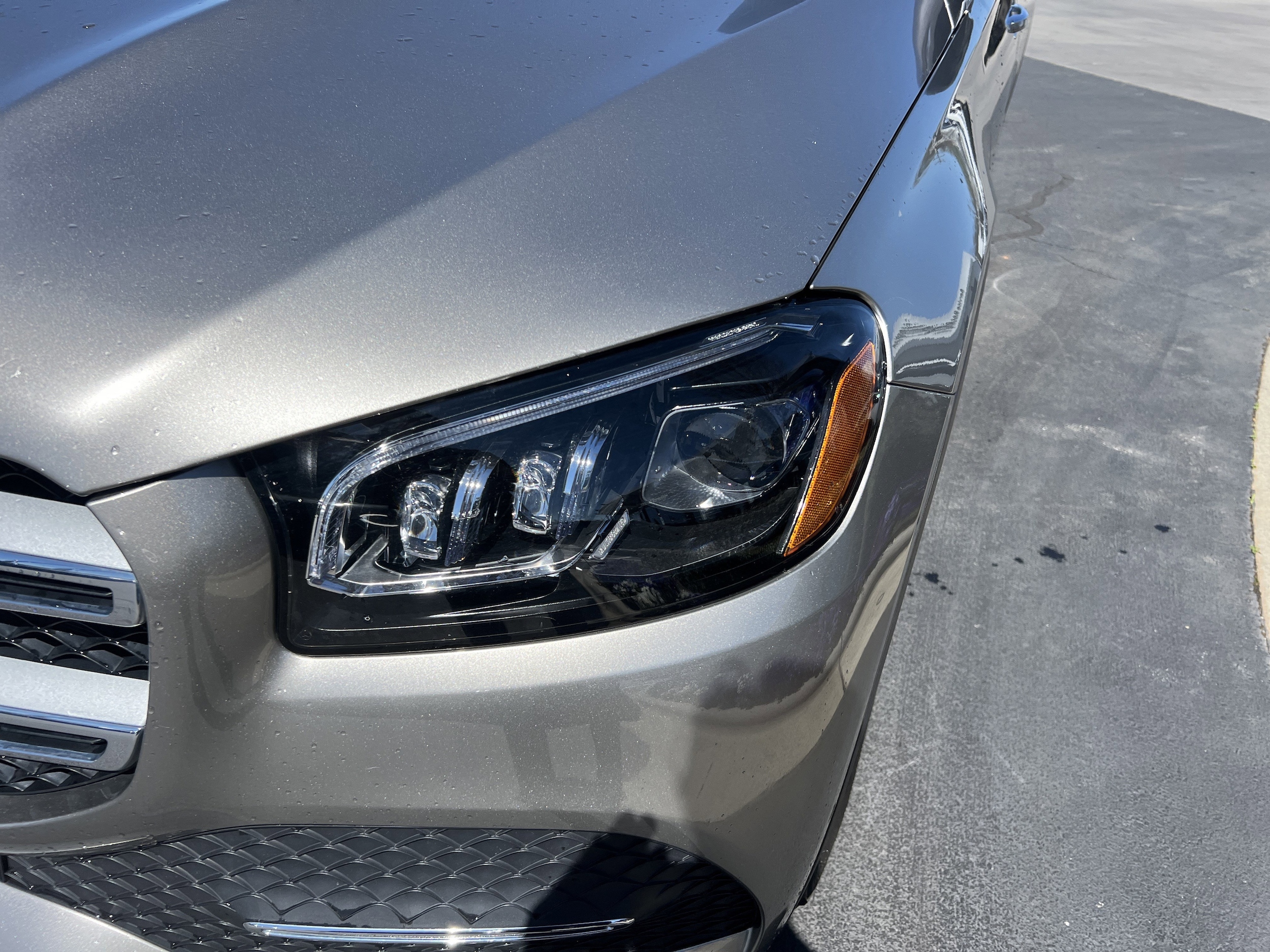 2023 Mercedes-Benz GLS 450 photo 5