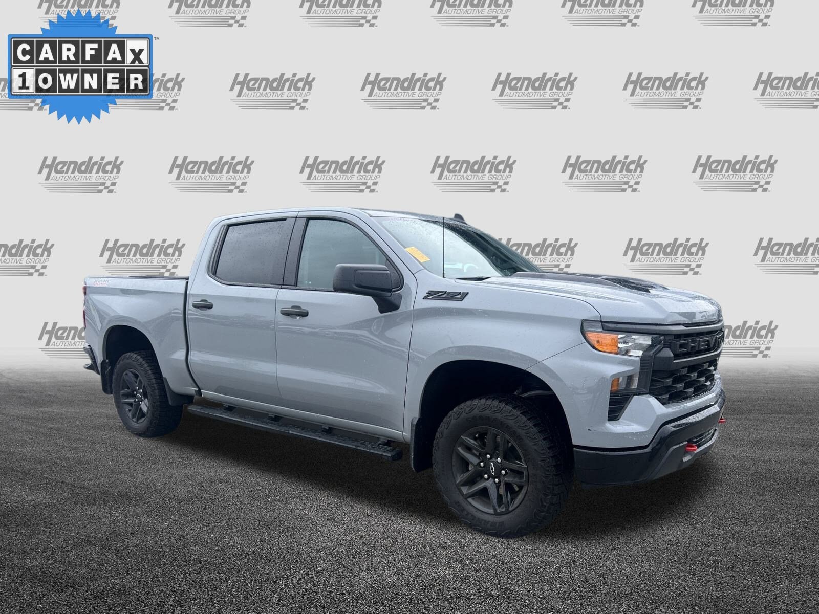 2024 Chevrolet Silverado 1500 Custom Trail Boss photo 2