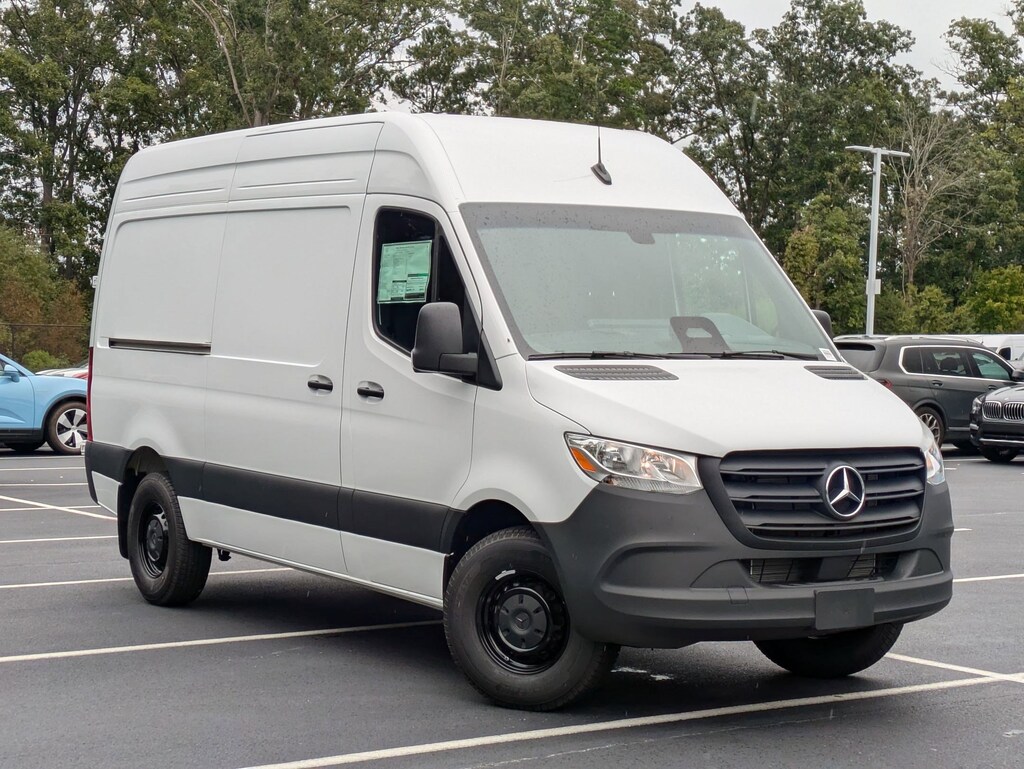 New 2025 Mercedes-Benz Sprinter Cargo Van 2500 Standard Roof I4 Diesel HO 144 RWD Van