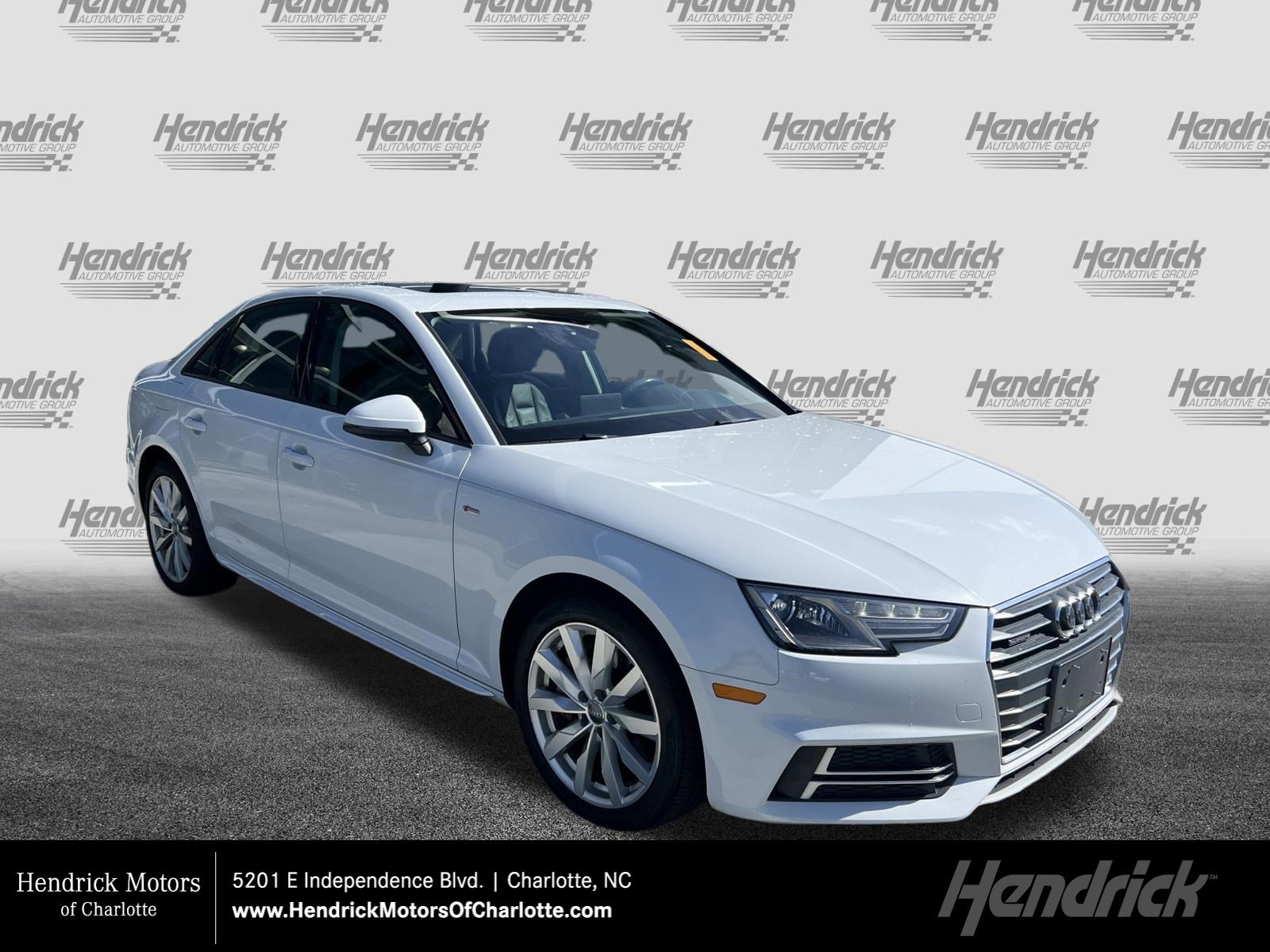 2018 Audi A4 2.0T quattro S tronic Premium's photo