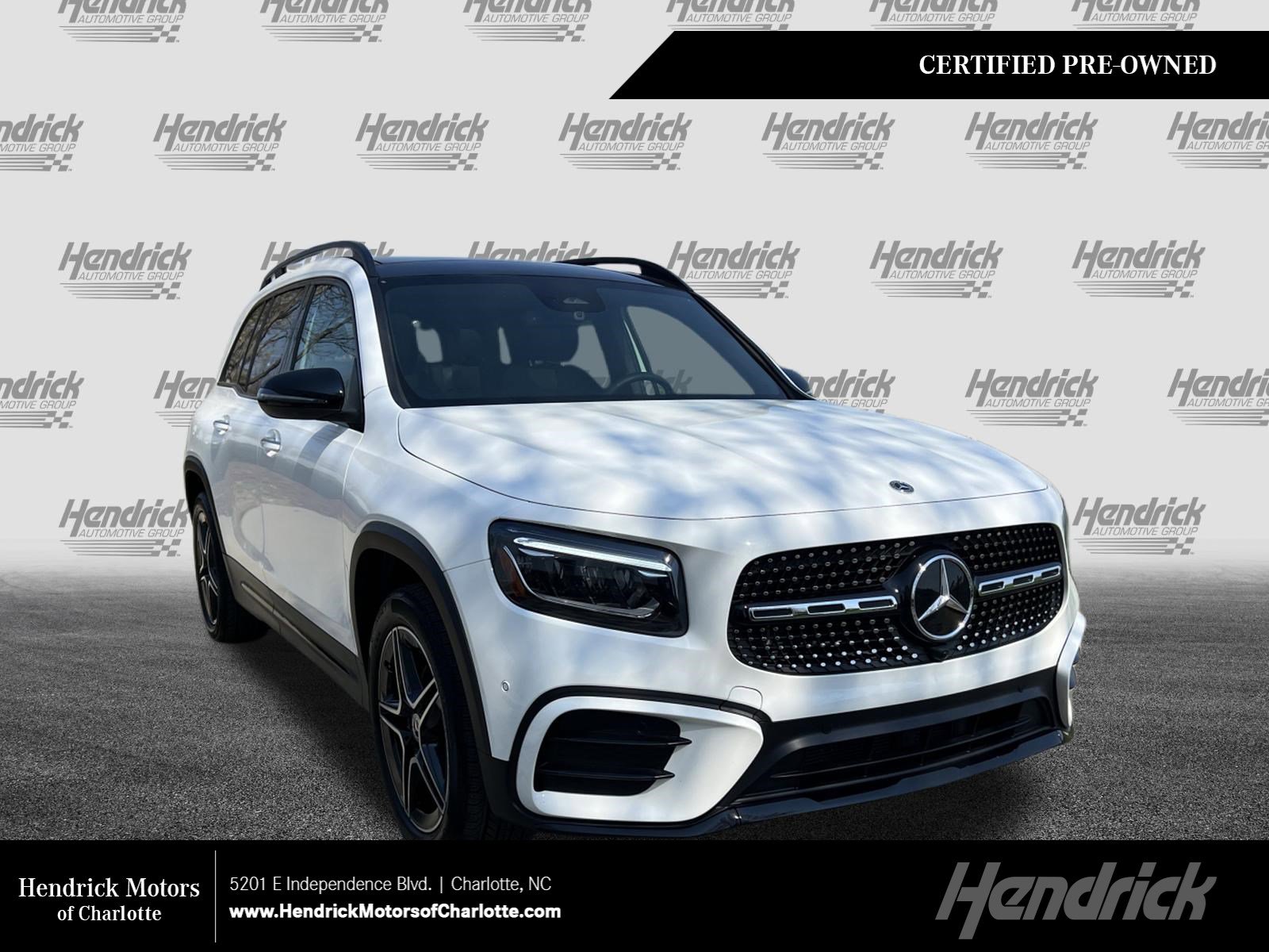 2025 Mercedes-Benz GLB GLB 250 4MATIC's photo