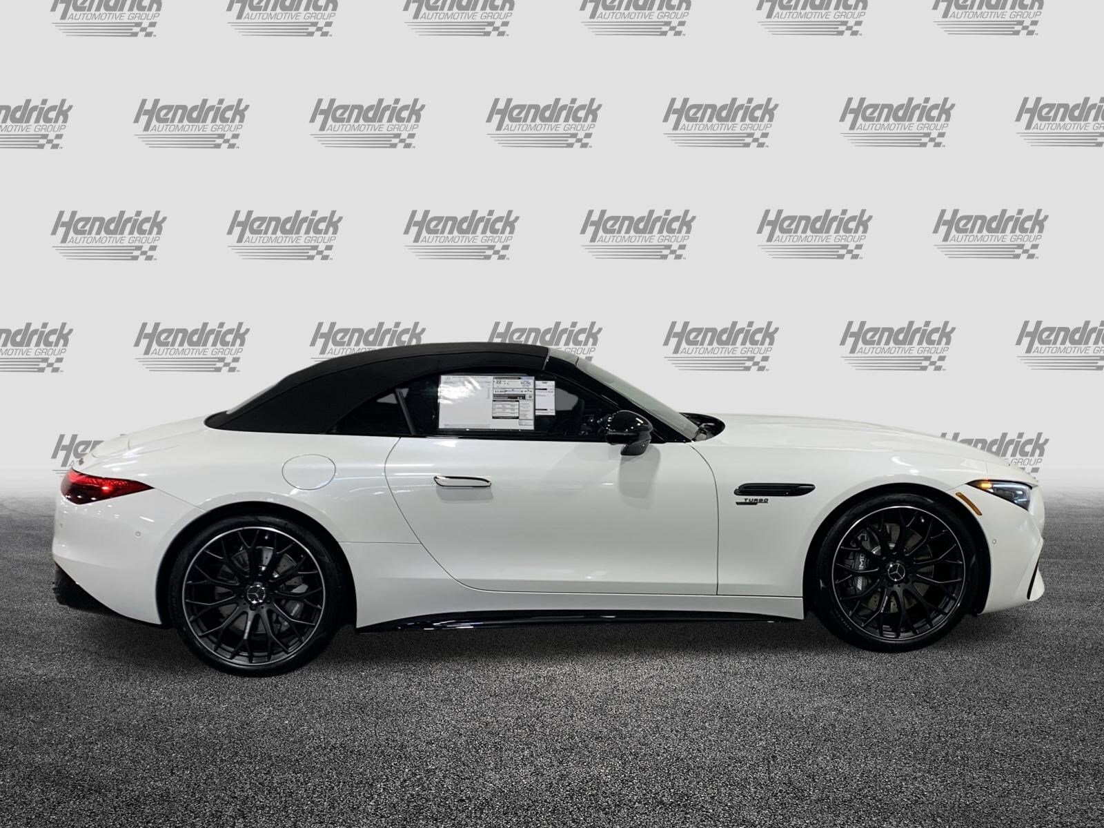 2026 Mercedes Benz SL AMG 43 photo 3