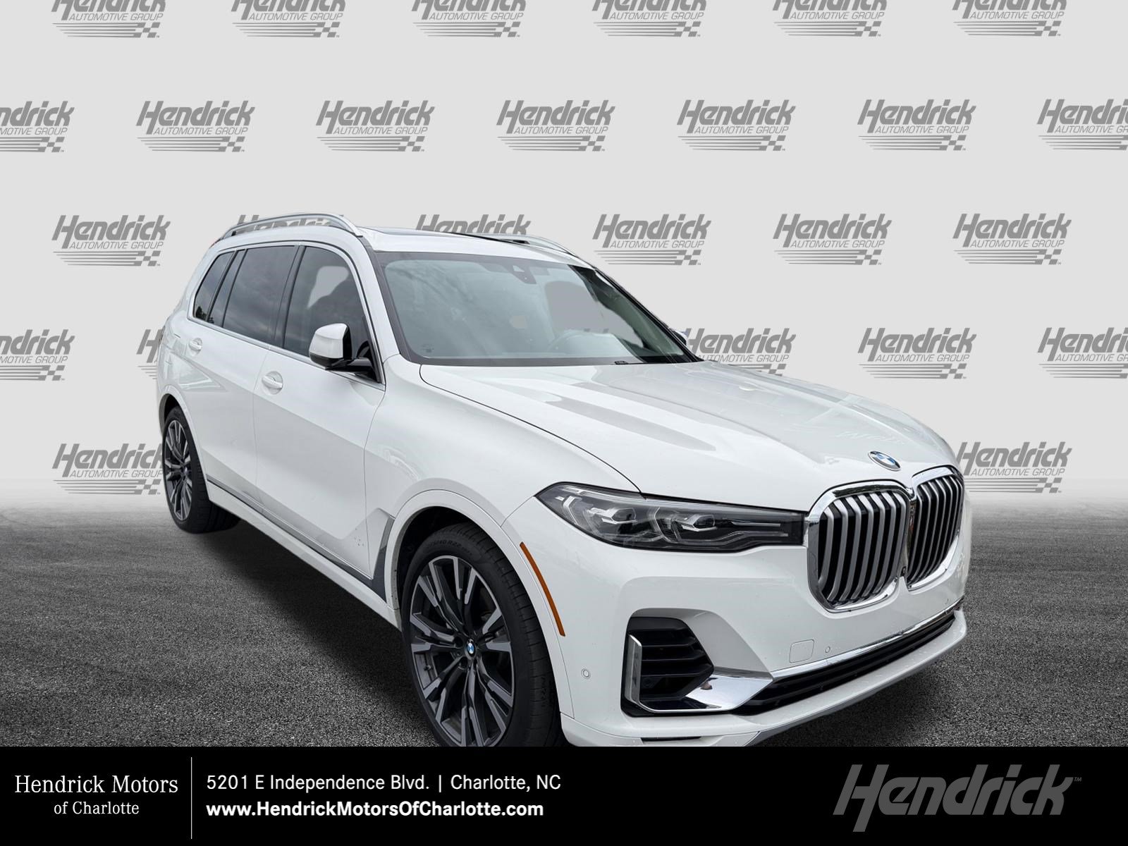 2020 BMW X7 xDrive40i's photo