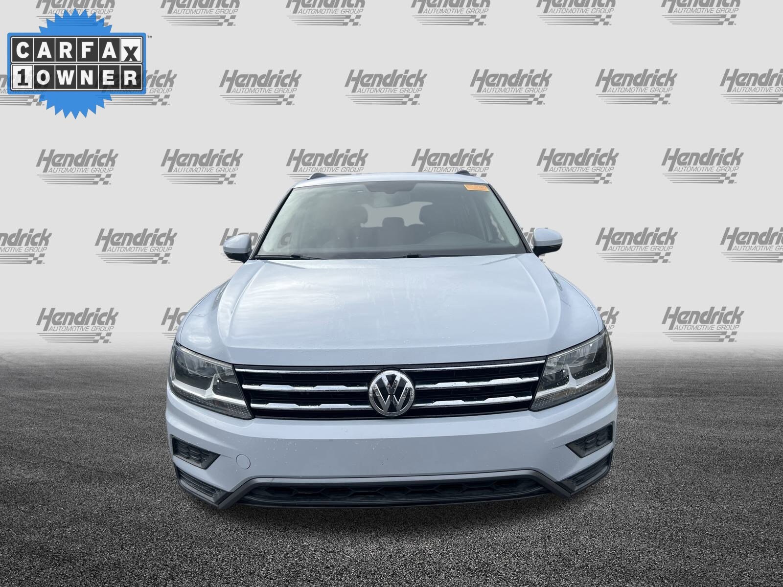 2019 Volkswagen Tiguan SE photo 2