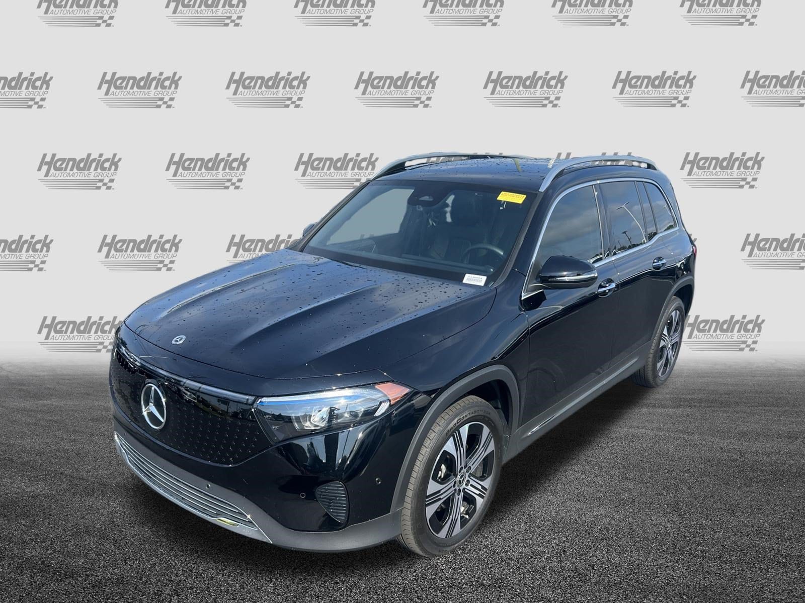 Mercedes-Benz EQB EQB 300