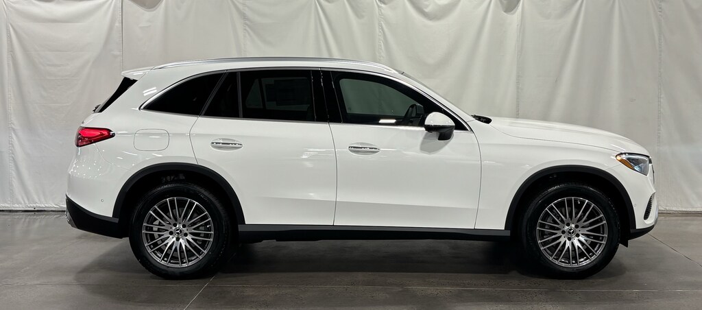 New 2027 Mercedes-Benz GLC 300 SUV