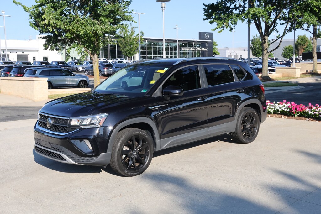 Used 2023 Volkswagen Taos SE SUV