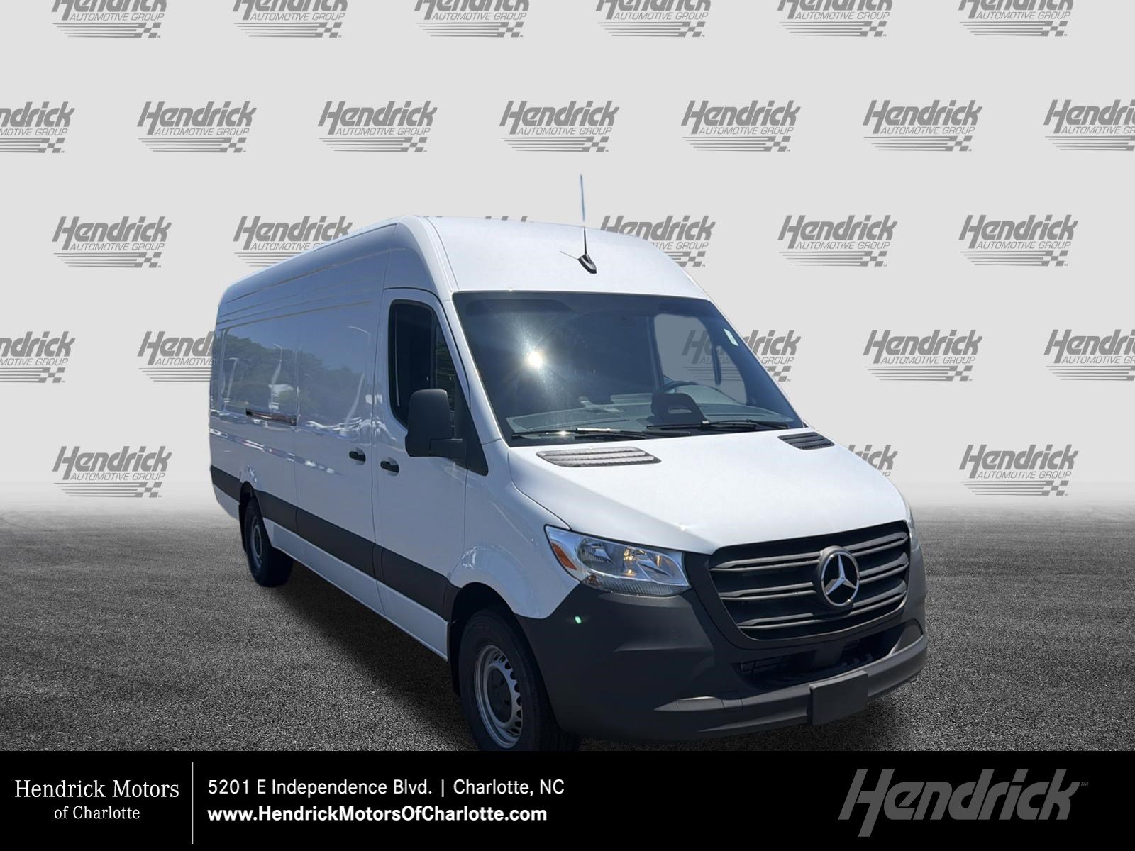2026 Mercedes-Benz Sprinter 2500 170 Ext WB High Roof's photo