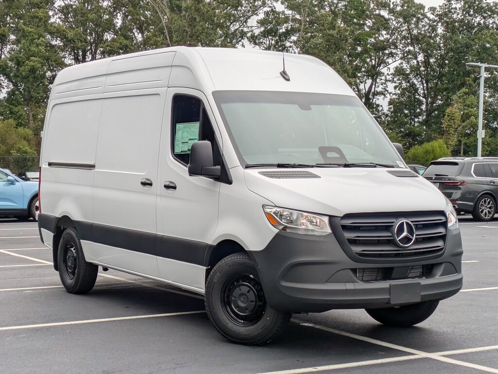 New 2025 Mercedes-Benz Sprinter Cargo Van 2500 Standard Roof I4 Diesel HO 144 RWD Van