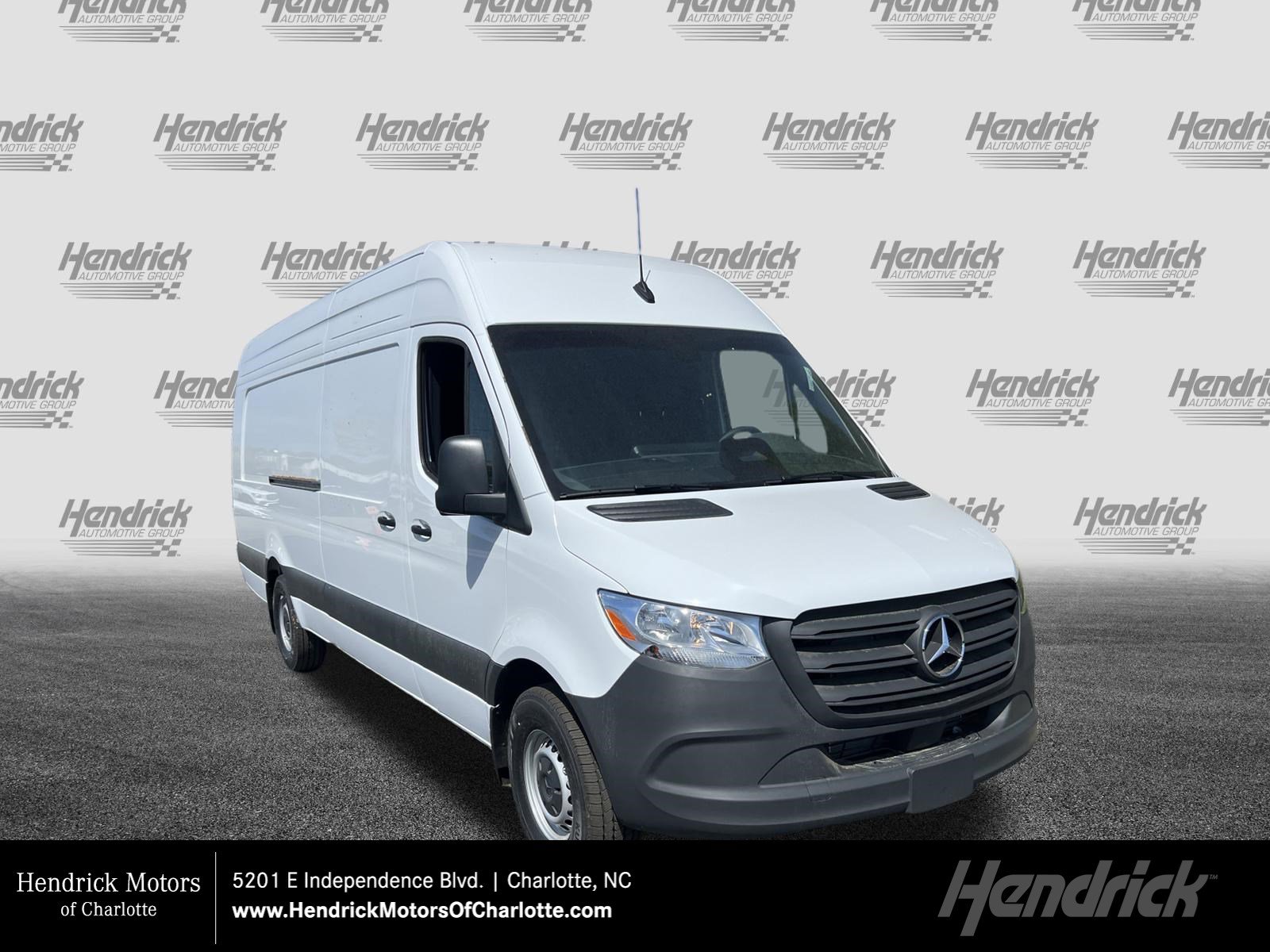 2026 Mercedes-Benz Sprinter 2500 170 Ext WB HO High Roof's photo