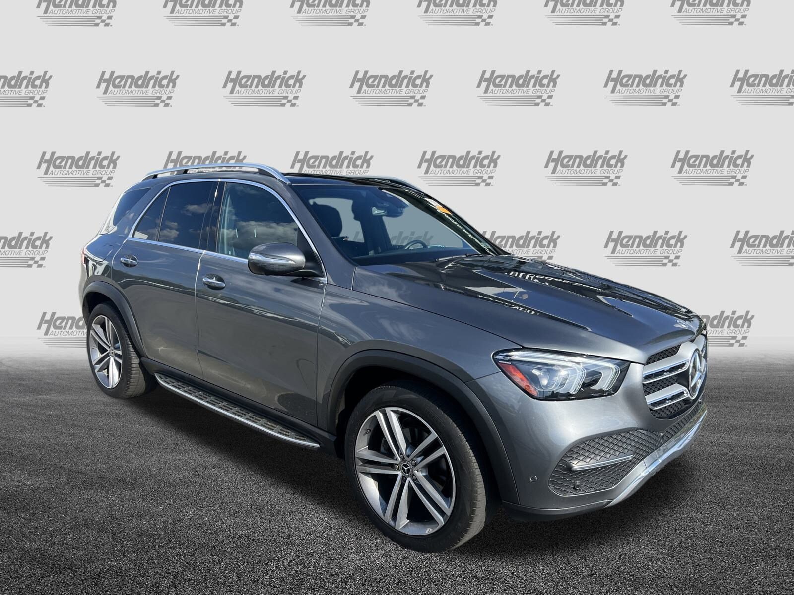 2022 Mercedes Benz GLE 350 4MATIC photo 2