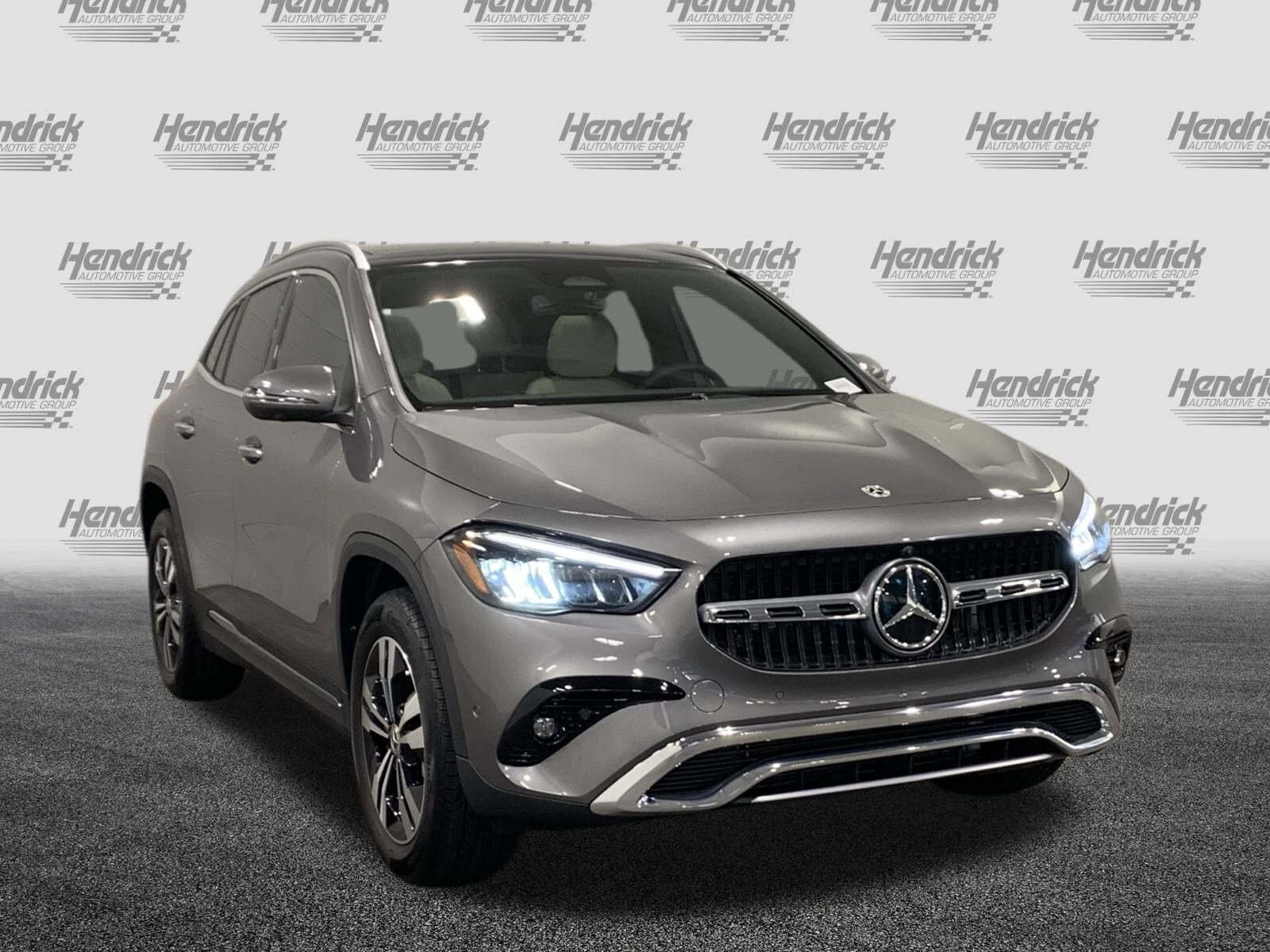 2026 Mercedes Benz GLA 250 photo 2