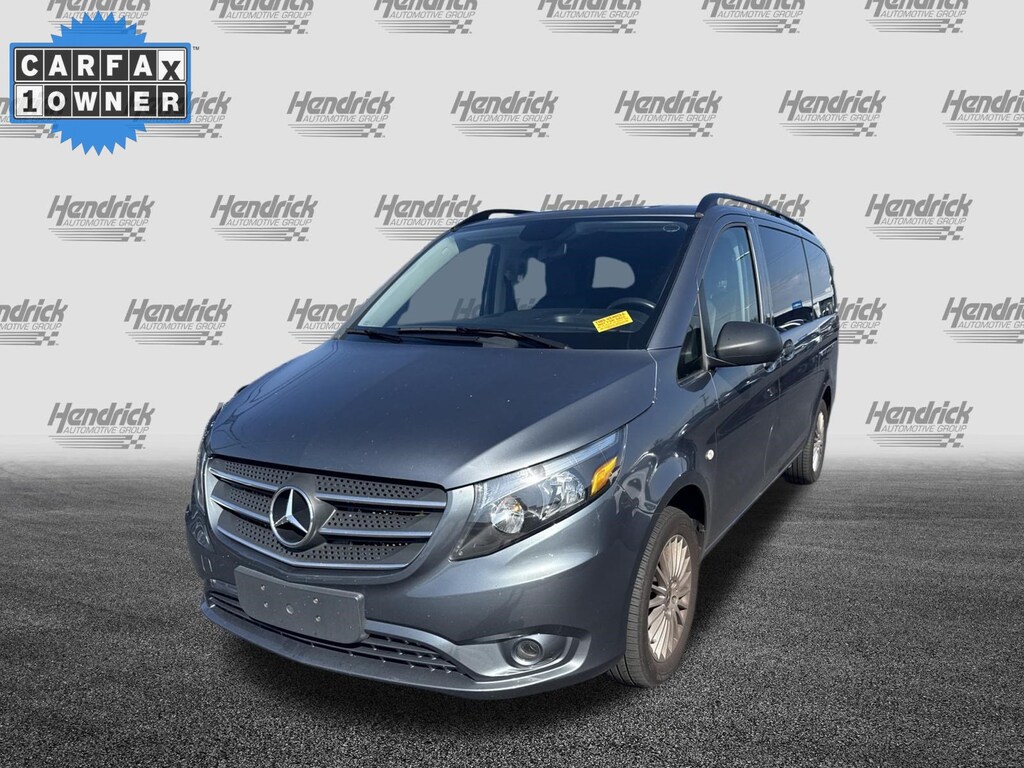 Used 2019 Mercedes-Benz Metris Passenger Van Standard Roof 126 Wheel Minivan
