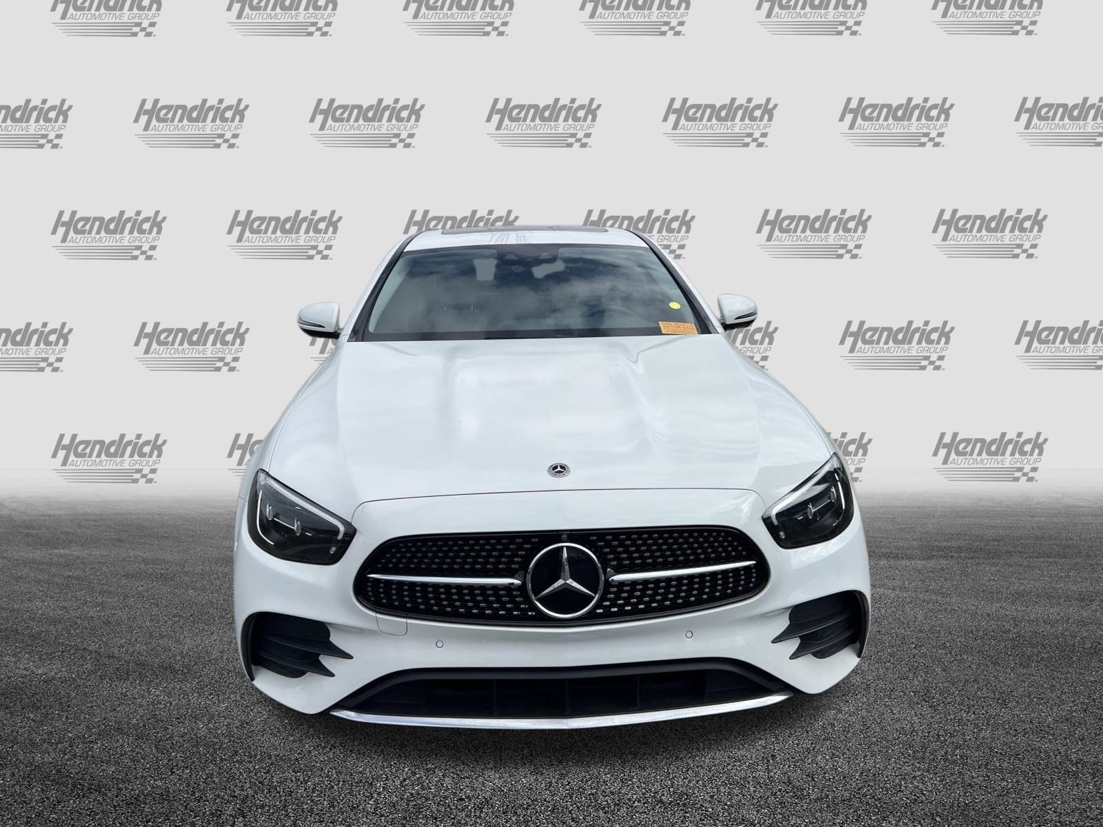 2022 Mercedes-Benz E-Class E 350 photo 3