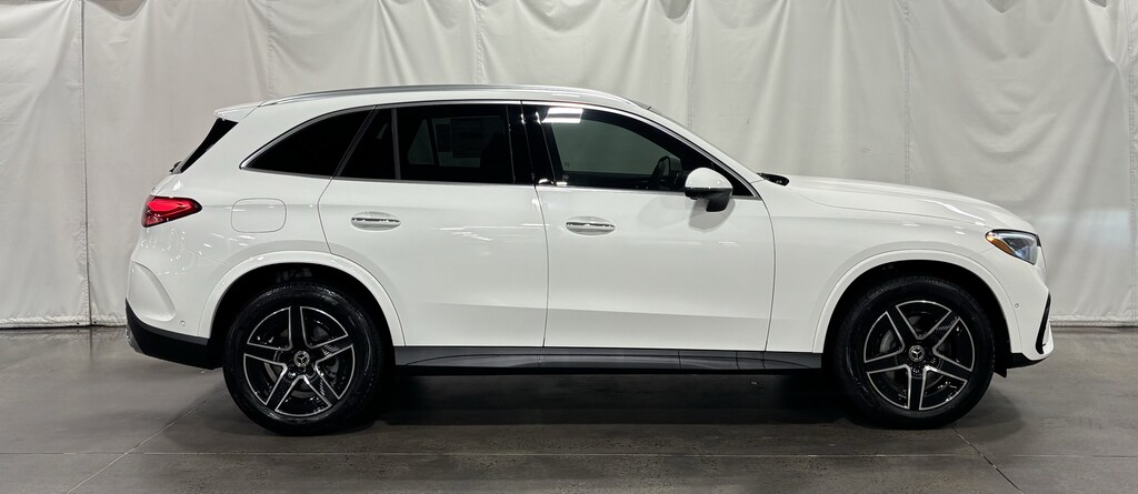 New 2027 Mercedes-Benz GLC 300 SUV