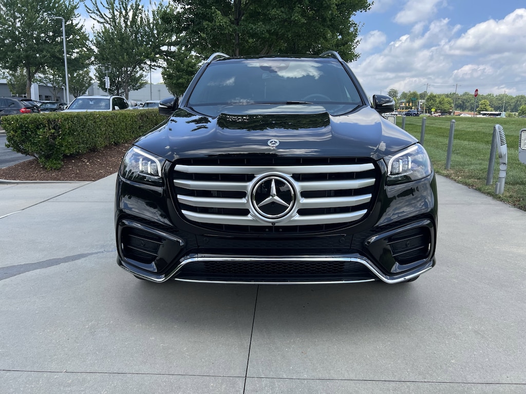New 2025 Mercedes-Benz GLS 580 SUV