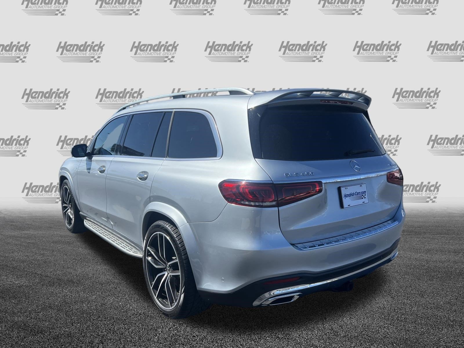 2023 Mercedes-Benz GLS 450 photo 3