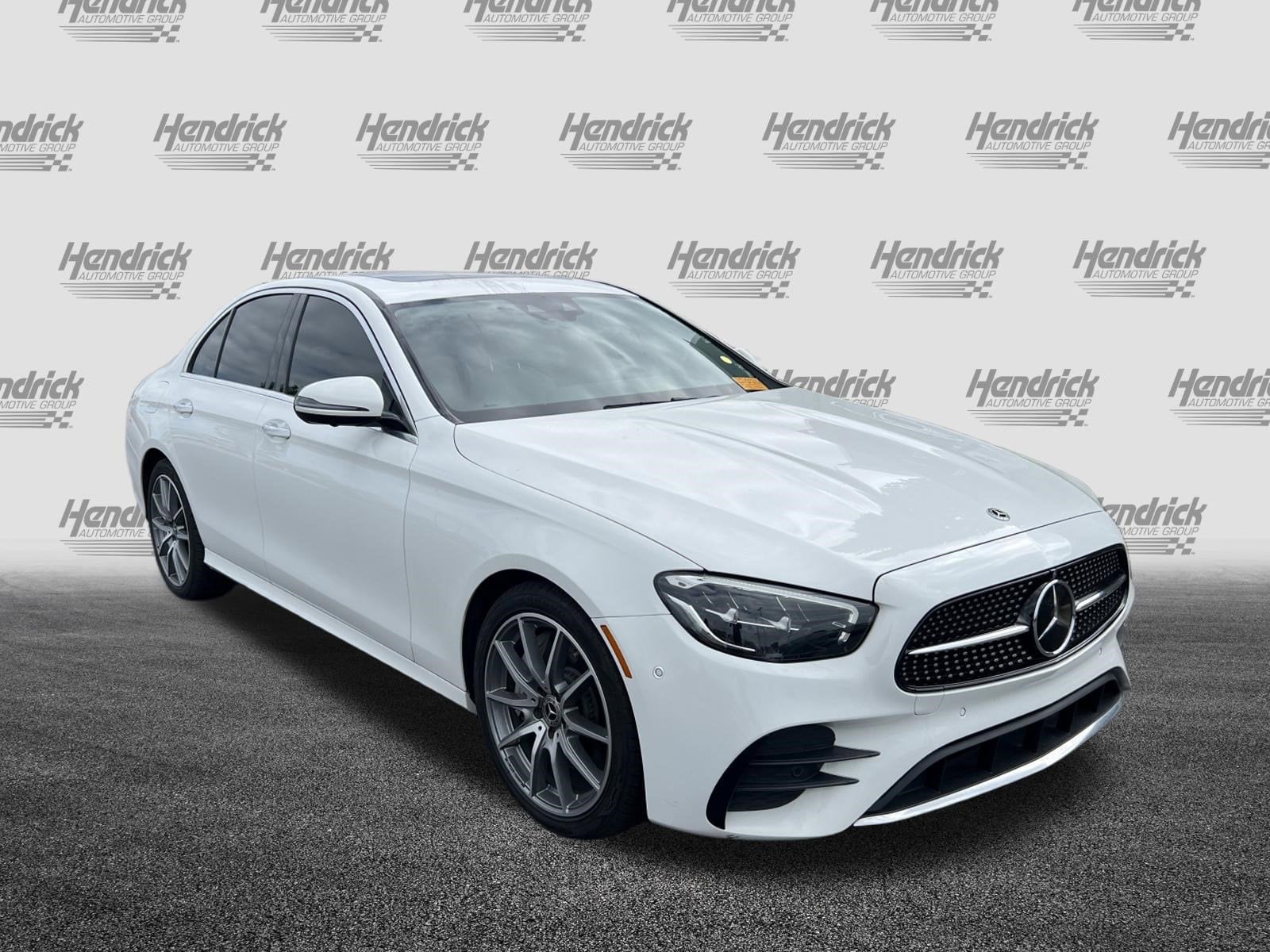 2022 Mercedes-Benz E-Class E 350 photo 2