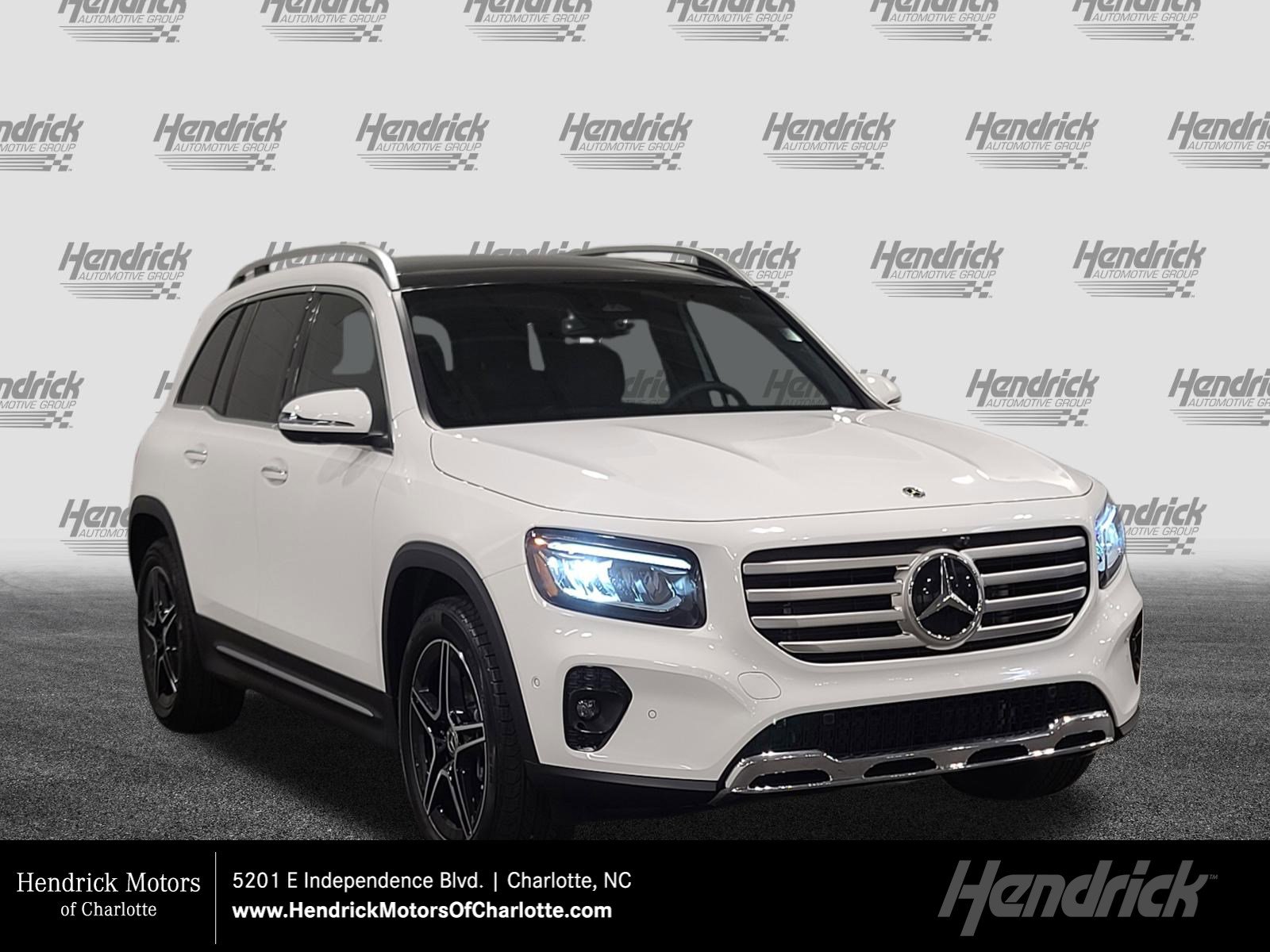 2026 Mercedes-Benz GLB GLB 250's photo