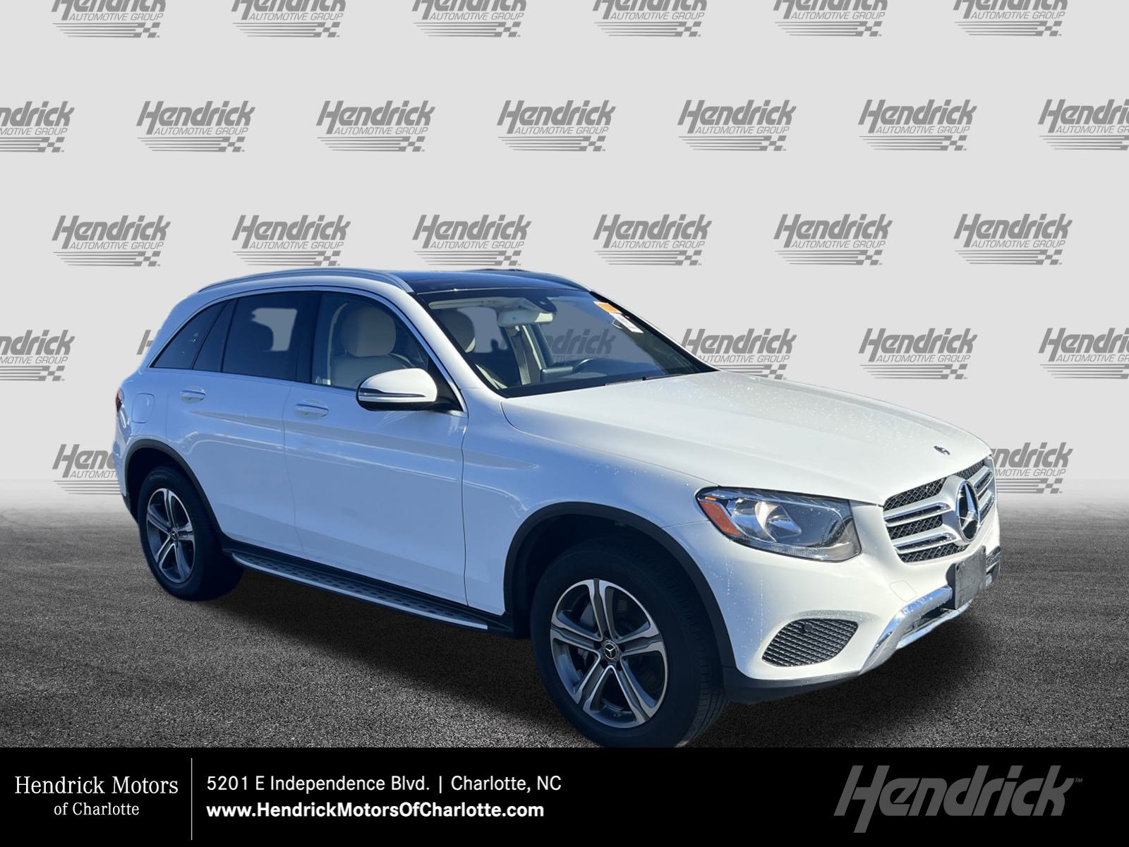 2019 Mercedes-Benz GLC GLC300's photo