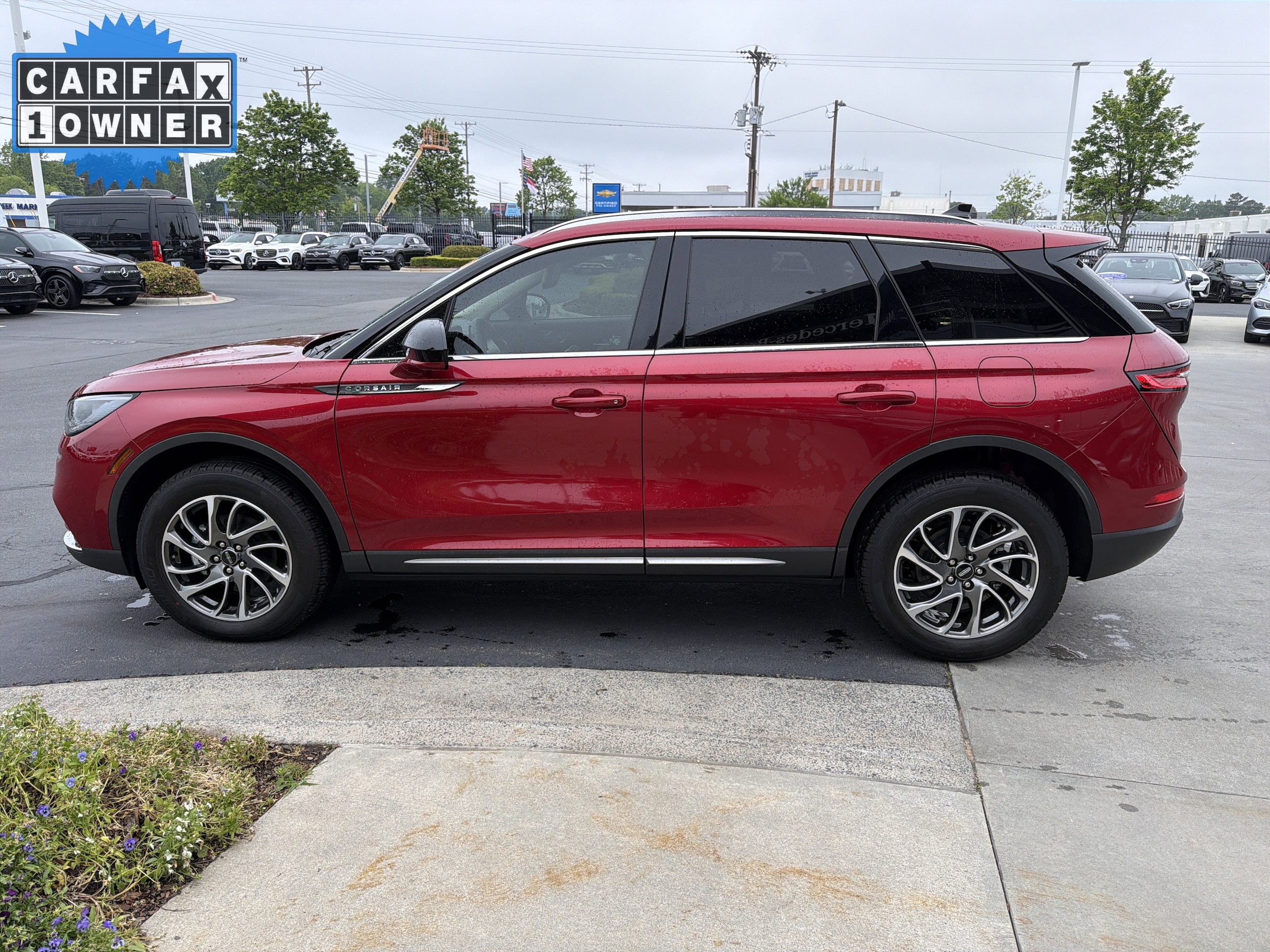 2022 Lincoln Corsair Standard photo 5